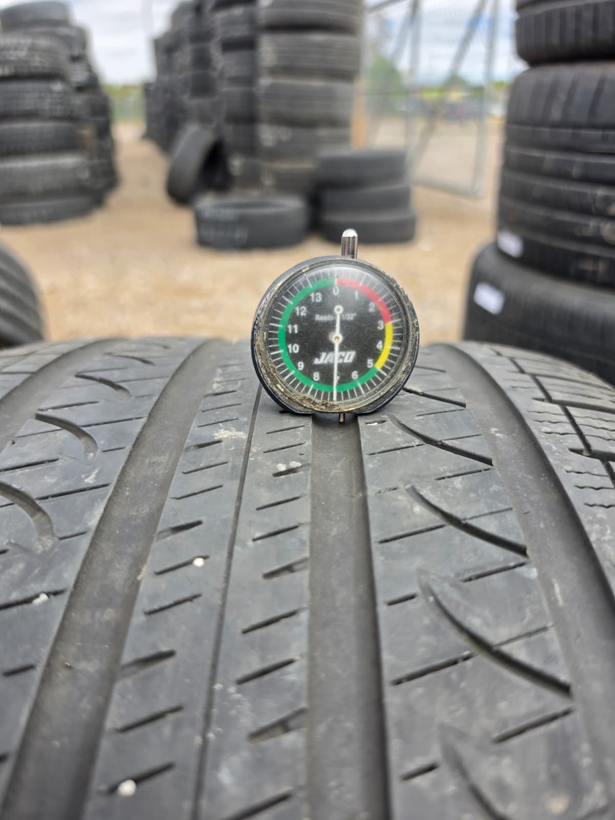 315/35R22 Pair (2 Used Tires)Yokohama Advan V35