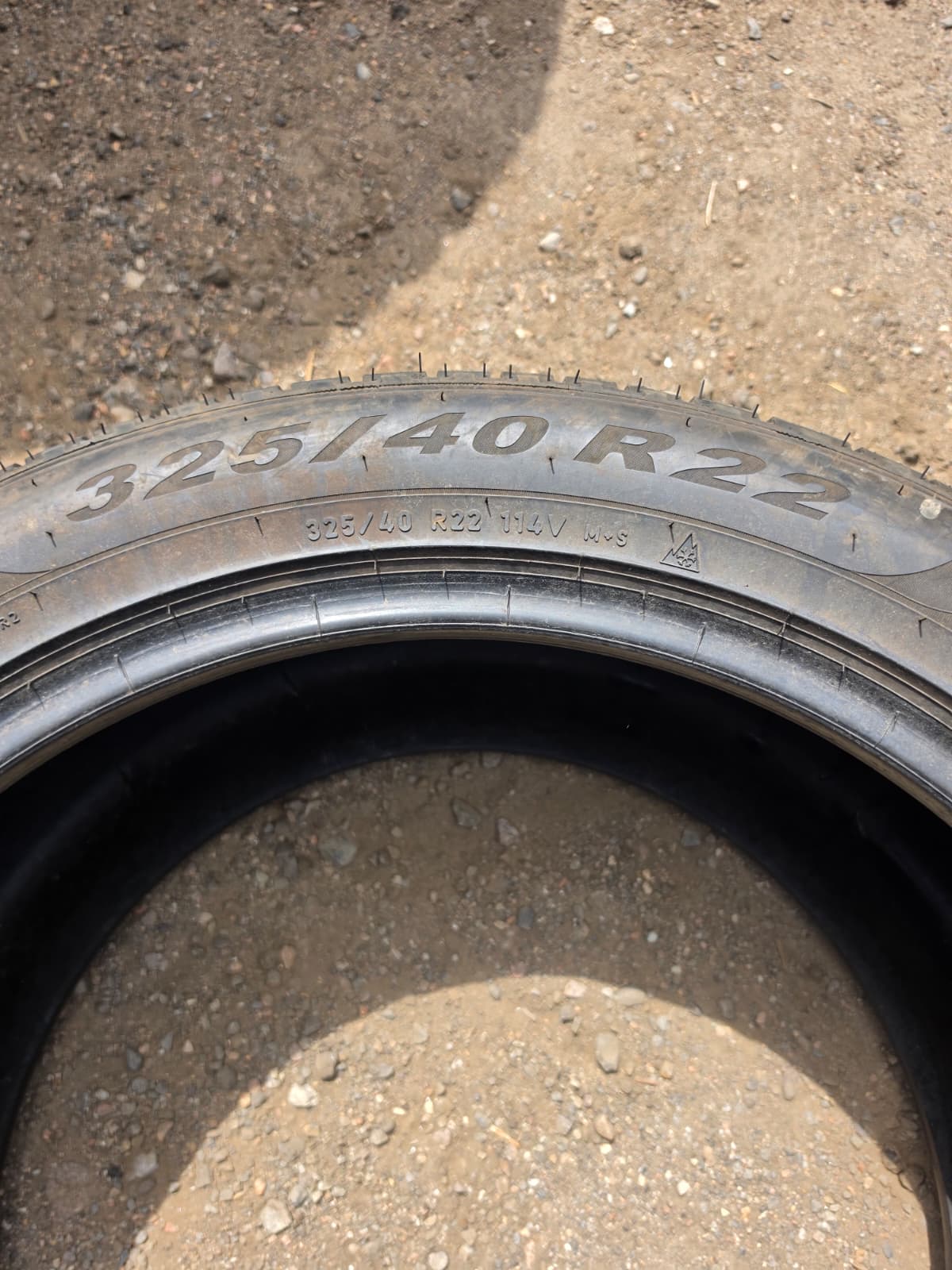 325/40R22 Pair (2 Used Tires) Pirelli Scorpion