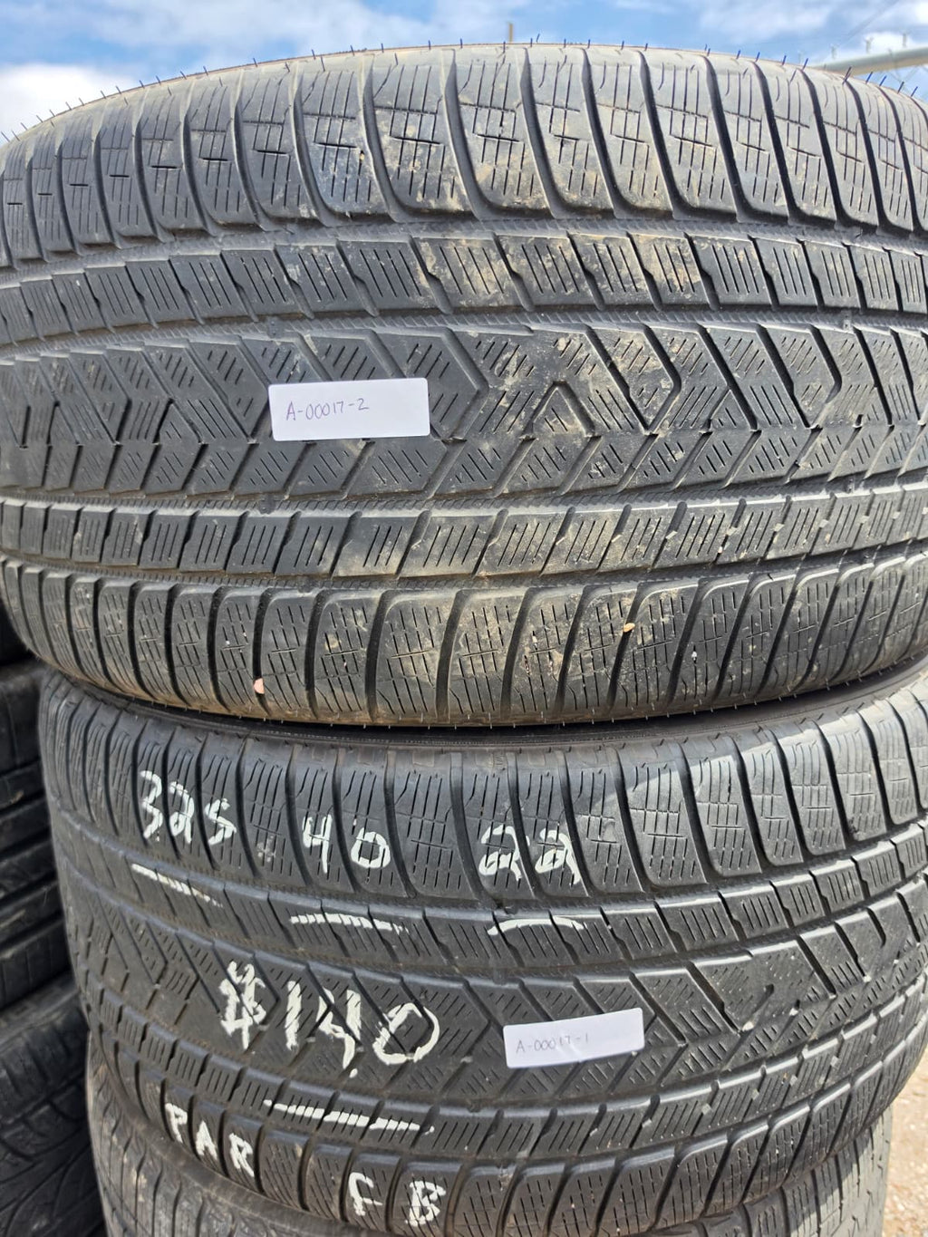 325/40R22 Pair (2 Used Tires) Pirelli Scorpion