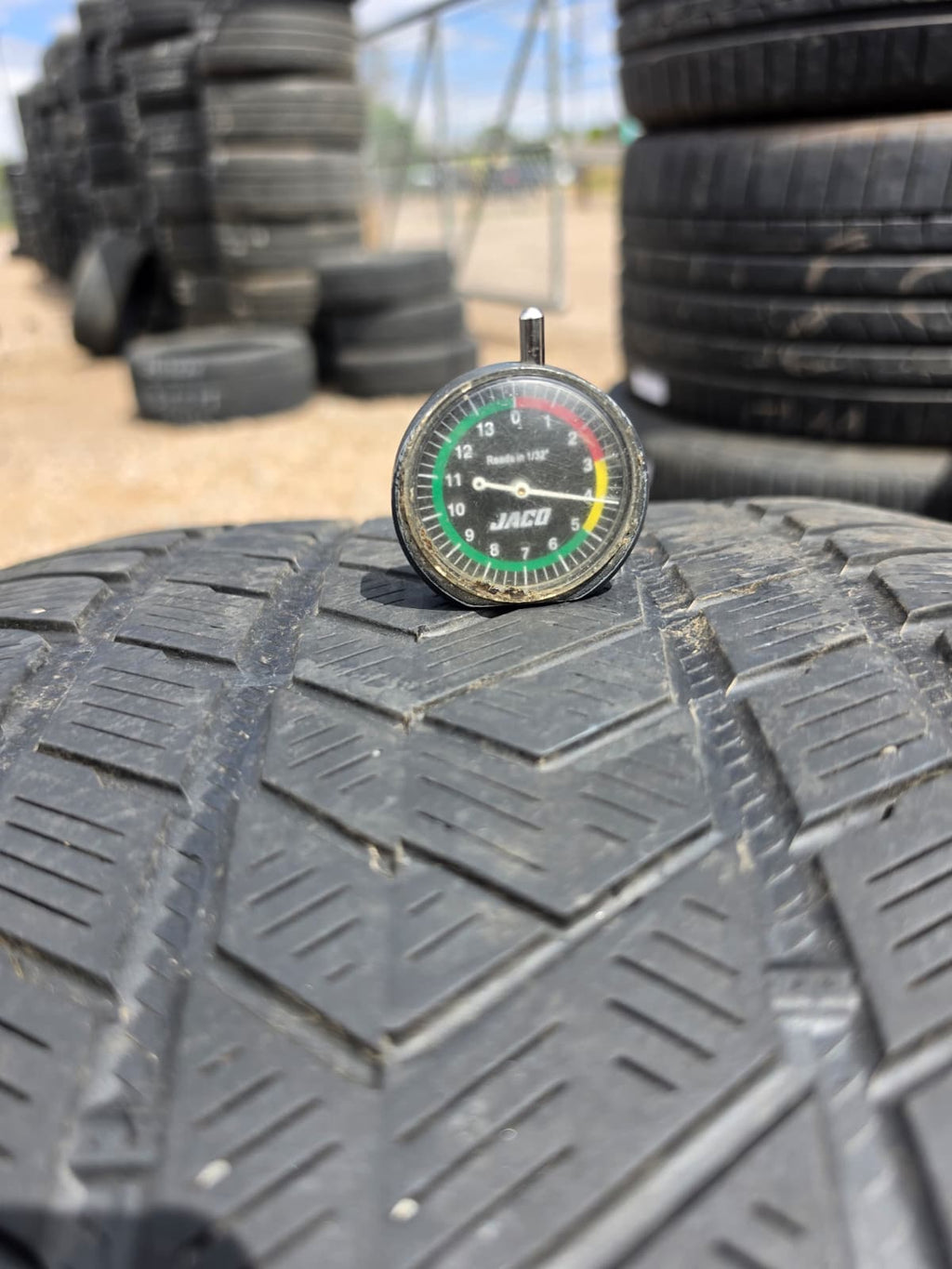 325/40R22 Pair (2 Used Tires) Pirelli Scorpion
