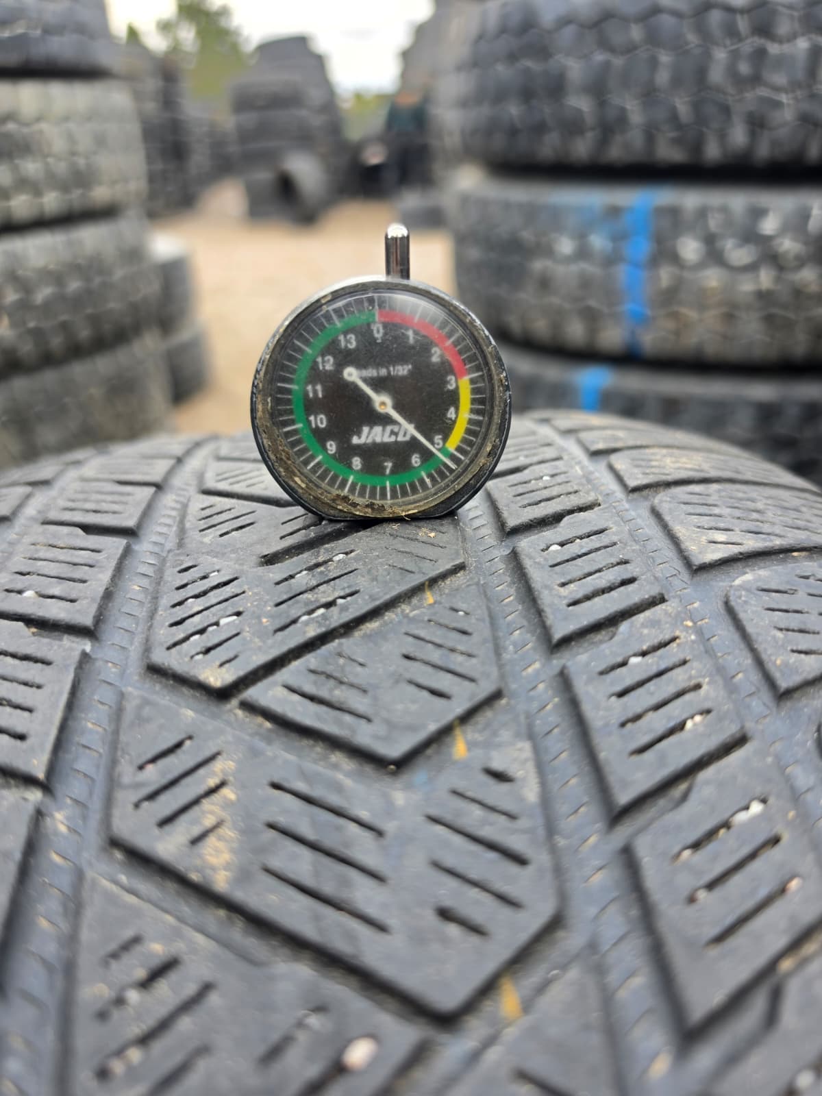 285/45R22 Pair (2 Used Tires) Pirelli Scorpion Snow Tires