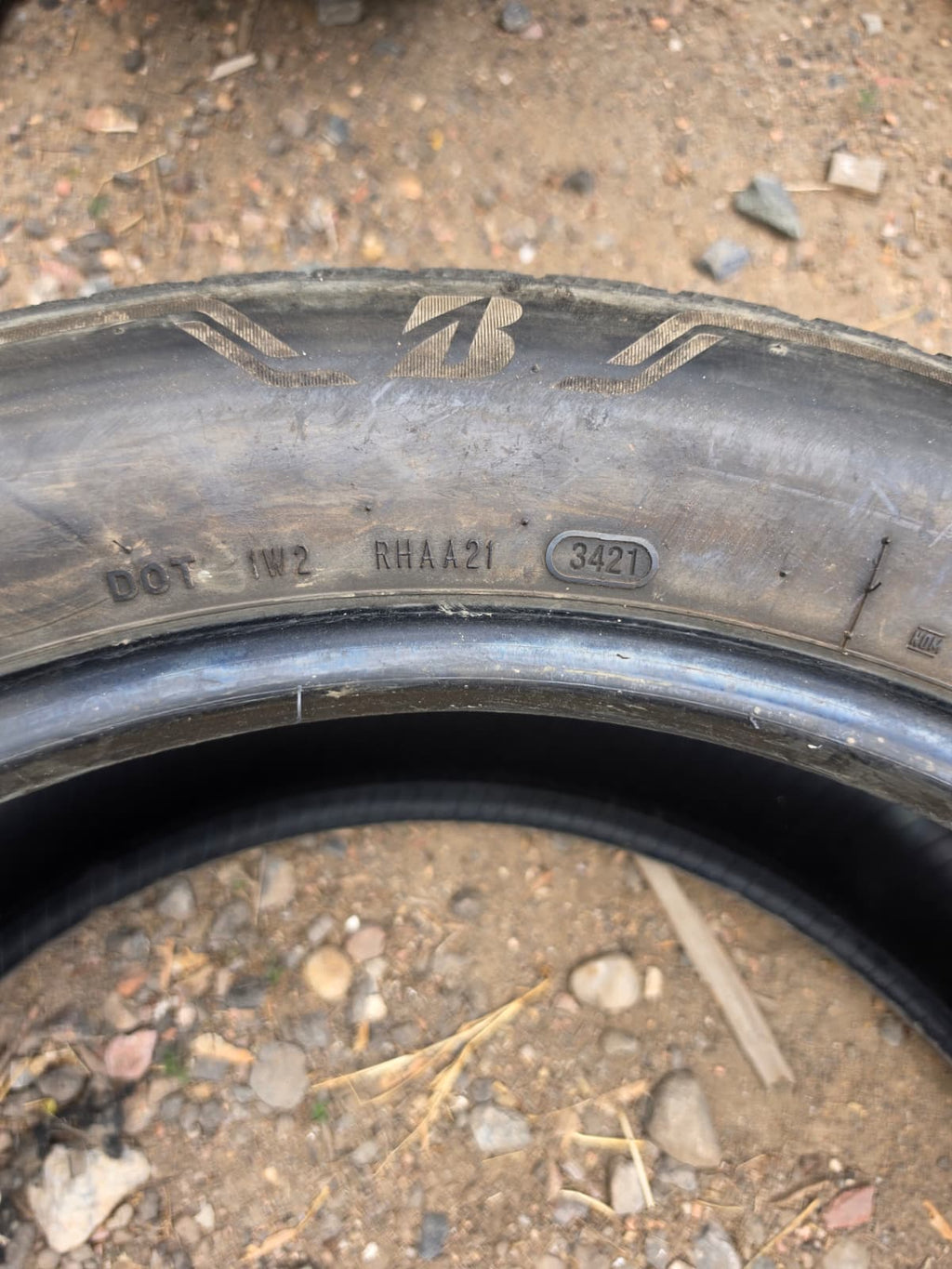 275/50R22 Set (4 Used Tires) Bridgestone Alenza
