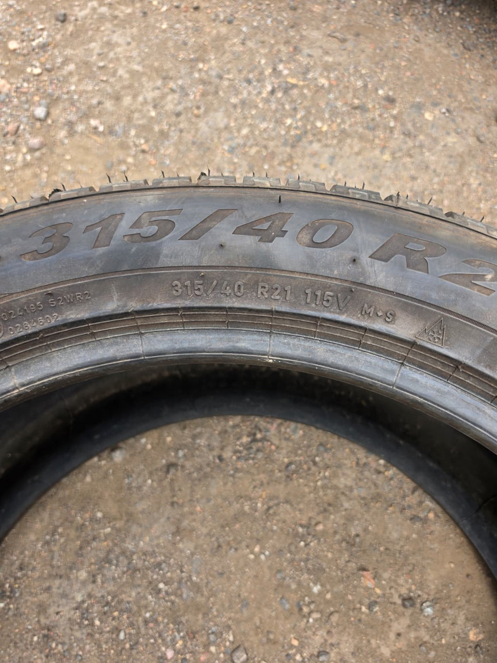 315/40R21 Pair (2 Used Tires) Pirelli Scorpion