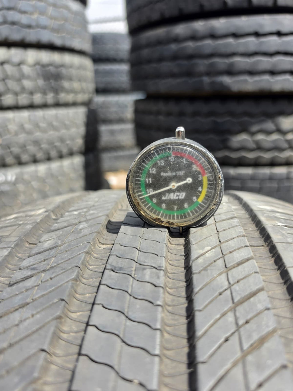 255/35R21 Set (4 Used Tires) Hankook ION EVO
