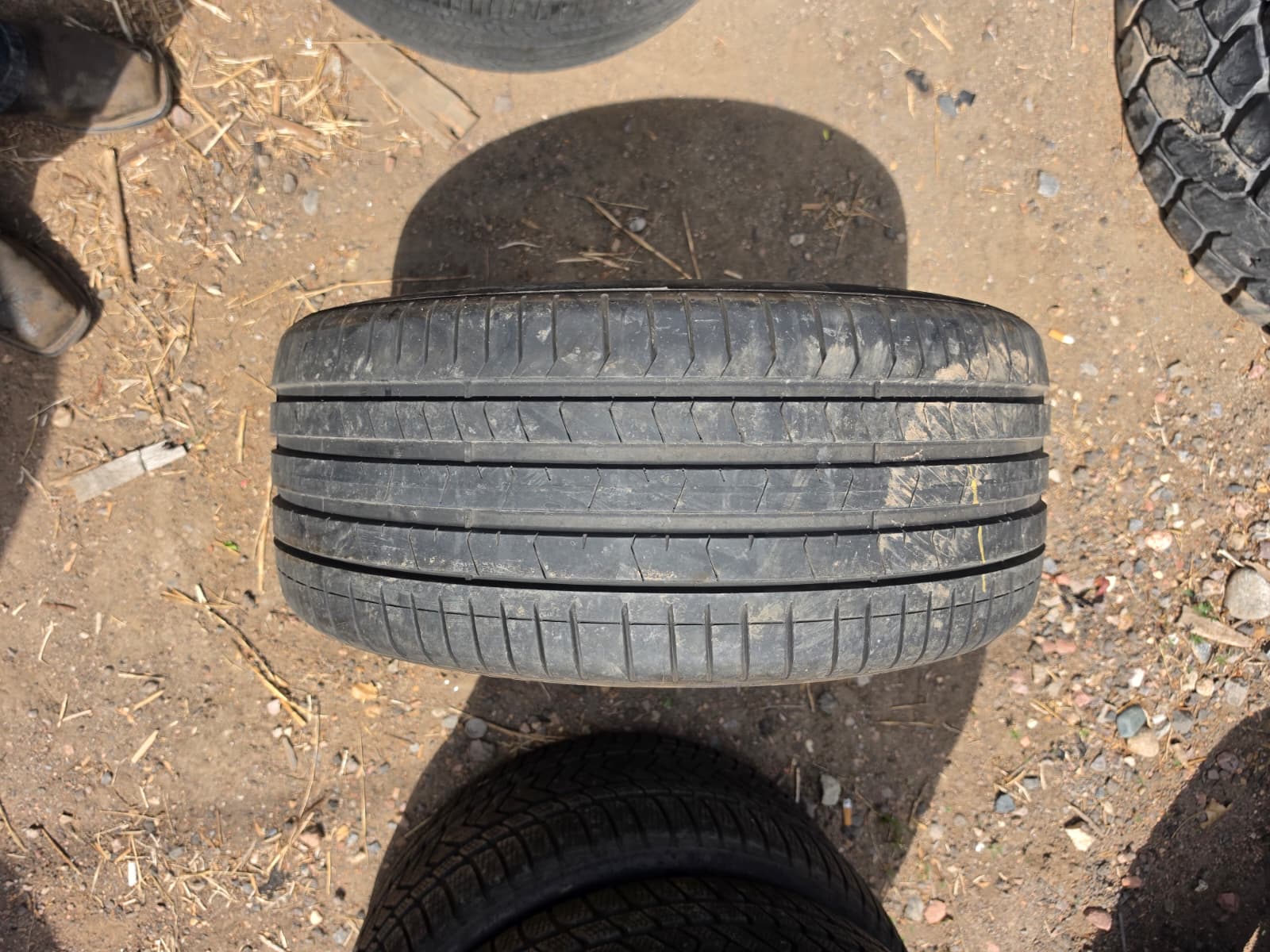 255/35R21 Pair (2 Used Tires)  Pirelli PZero