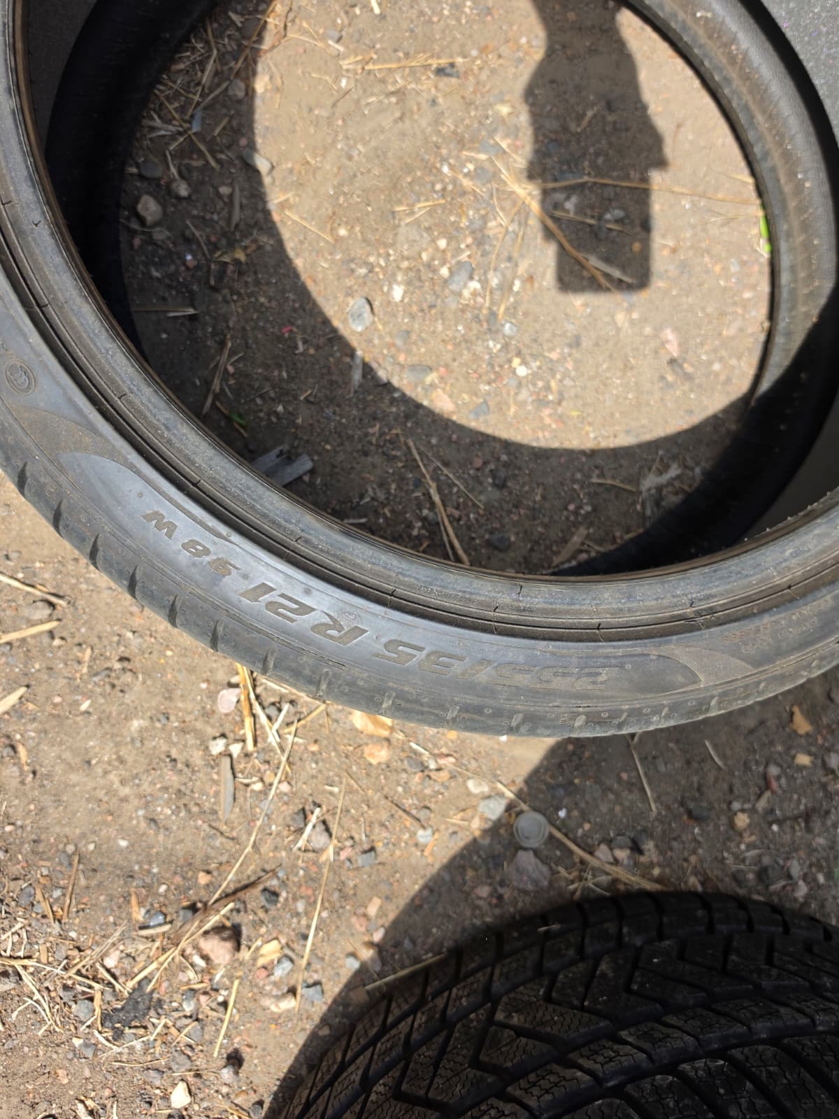 255/35R21 Pair (2 Used Tires)  Pirelli PZero
