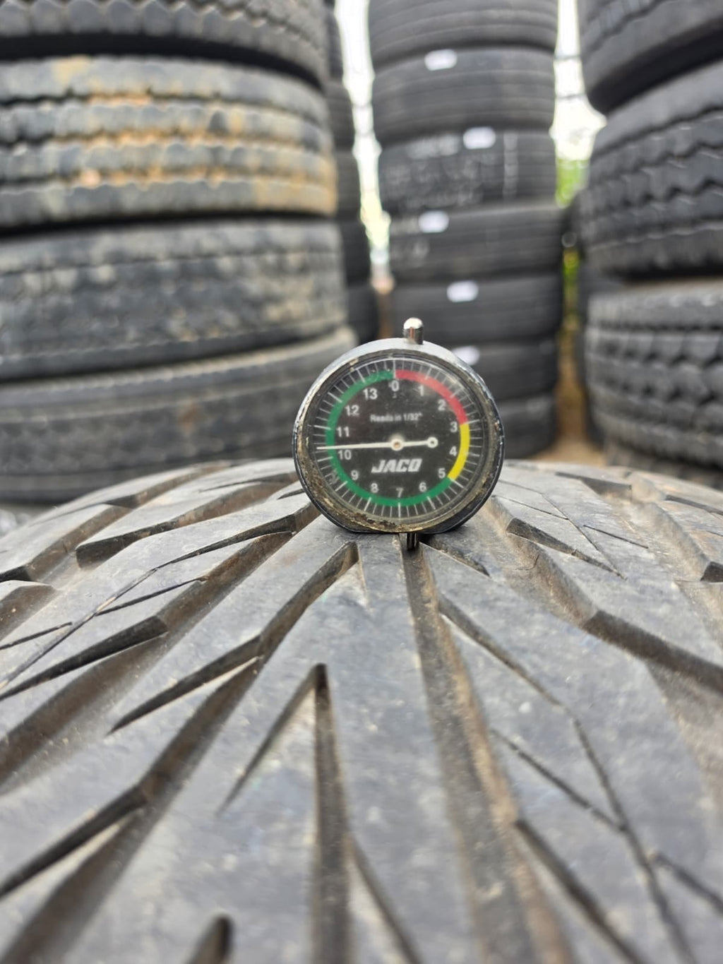 275/50R21 Pair (2 Used Tires) Toyo Proxes ST3