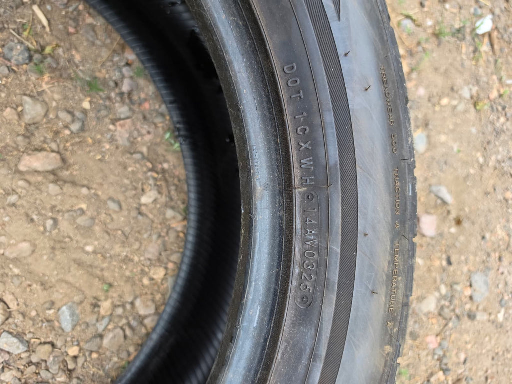 275/50R21 Pair (2 Used Tires) Toyo Proxes ST3