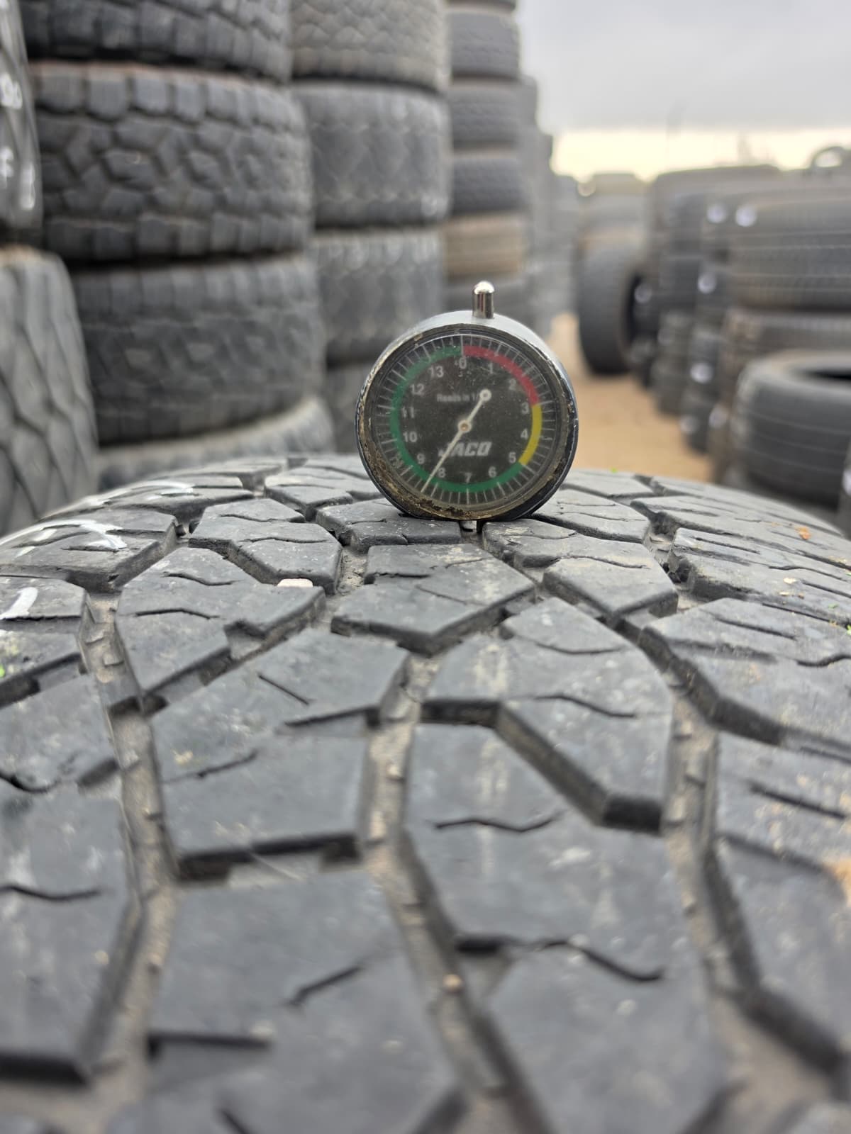 LT275/65R20 Set (4 Used Tires) Goodyear Wrangler T/R