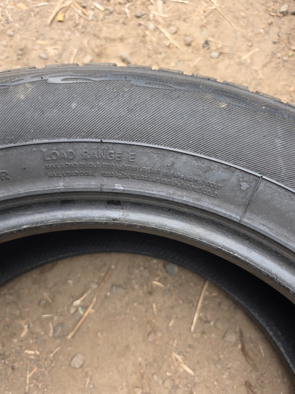 LT275/65R20 Set (4 Used Tires) Sailun TerraMax AT 4S