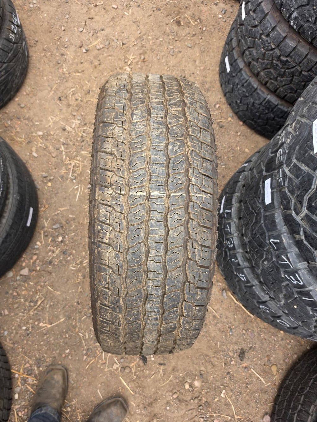 275/60R20 Set (4 Used Tires) Goodyear Wrangler Territory AT