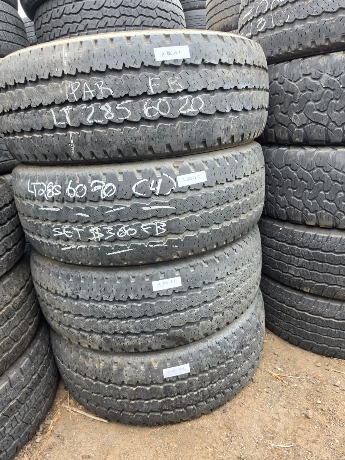 LT285/60R20 Set (4 Used Tires) FireStone Transforce AT