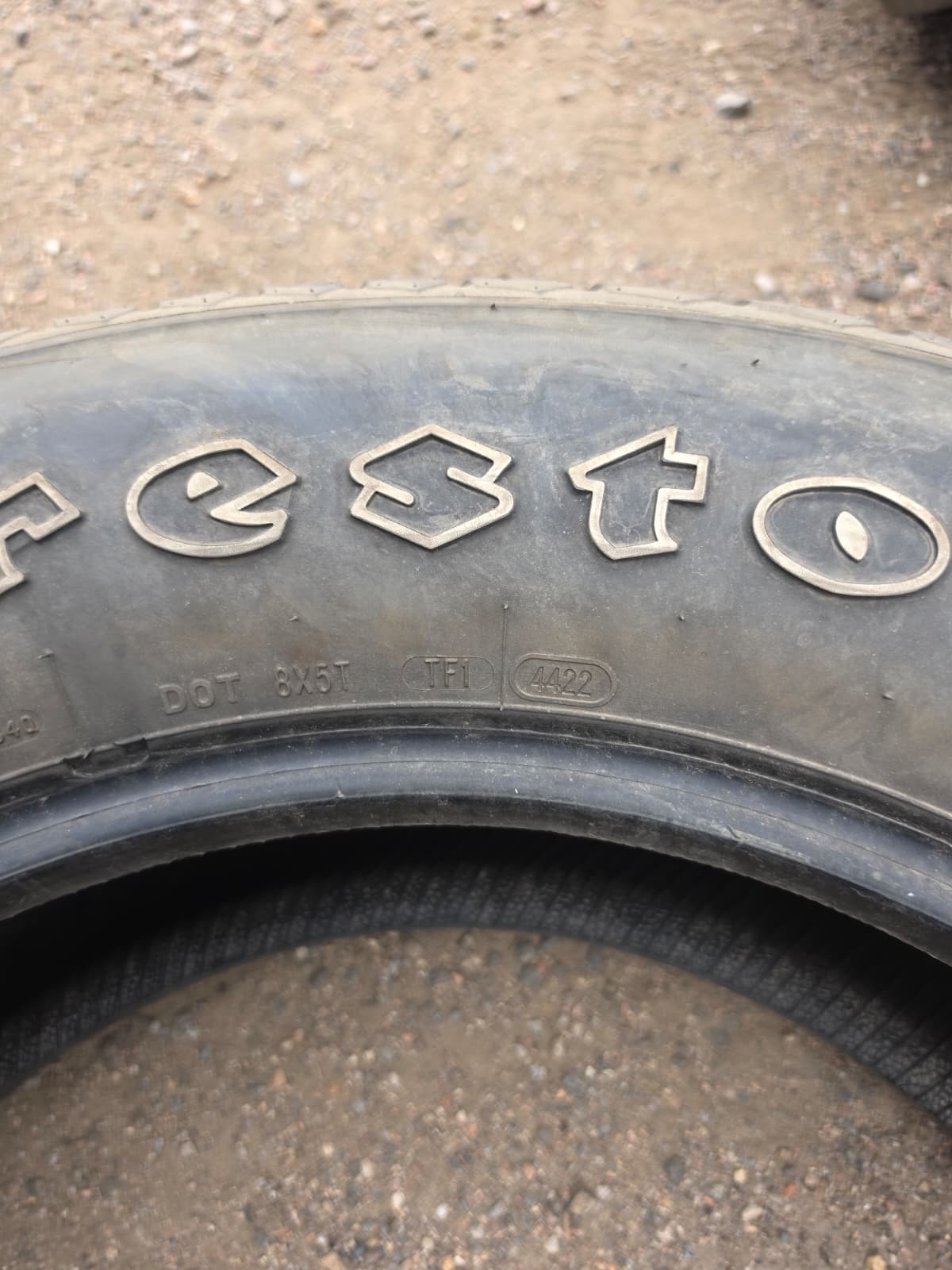 LT285/60R20 Set (4 Used Tires) FireStone Transforce AT
