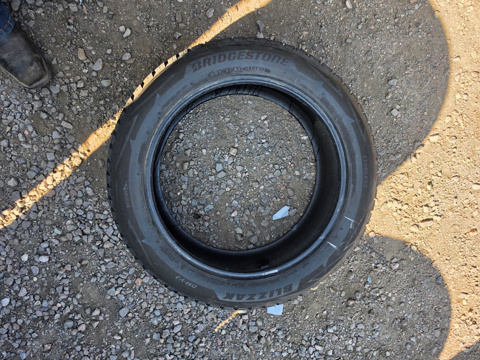 235/55R20 Set (4 Used Tires) Bridgestone Blizzak