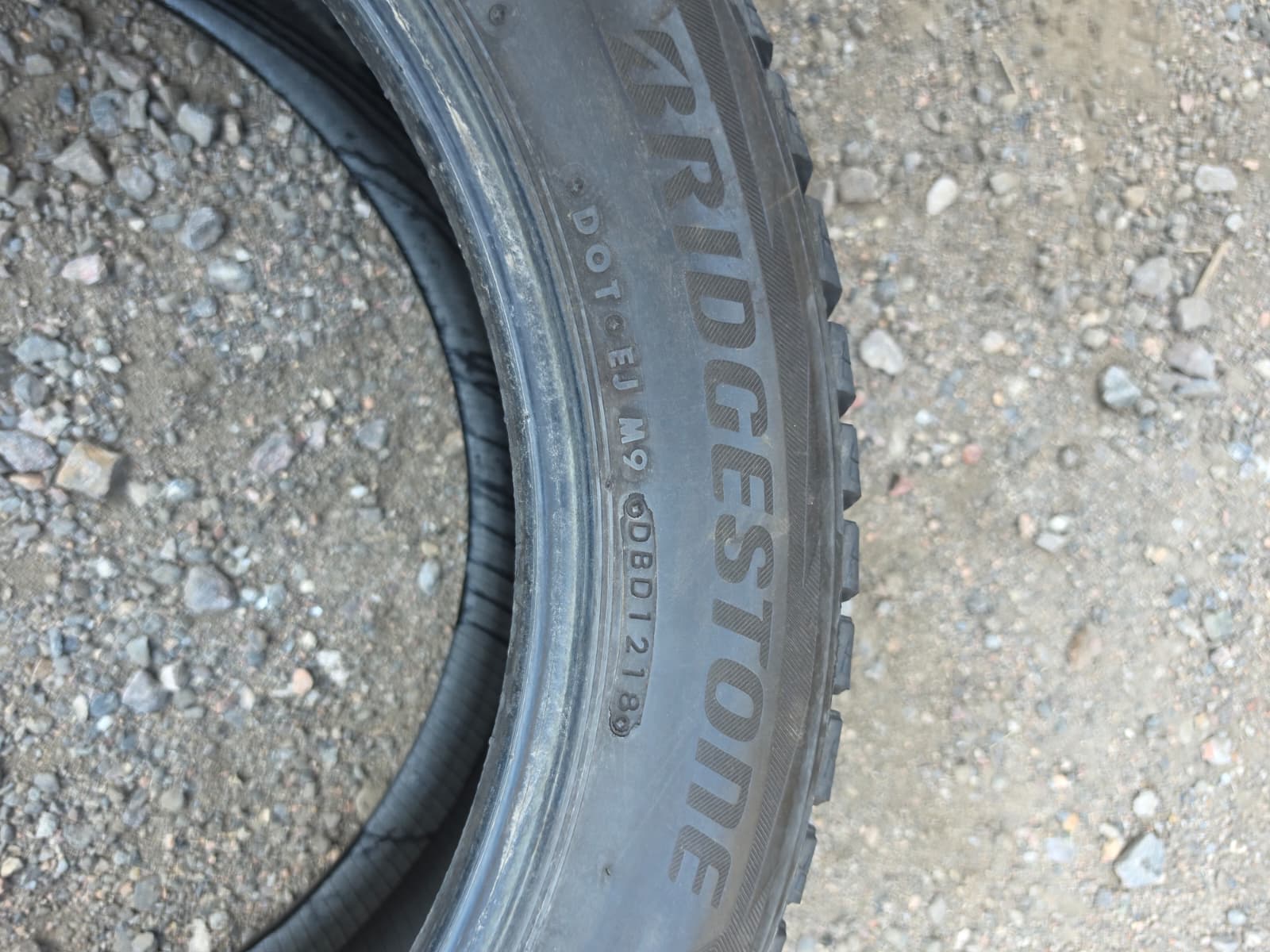 235/55R20 Set (4 Used Tires) Bridgestone Blizzak