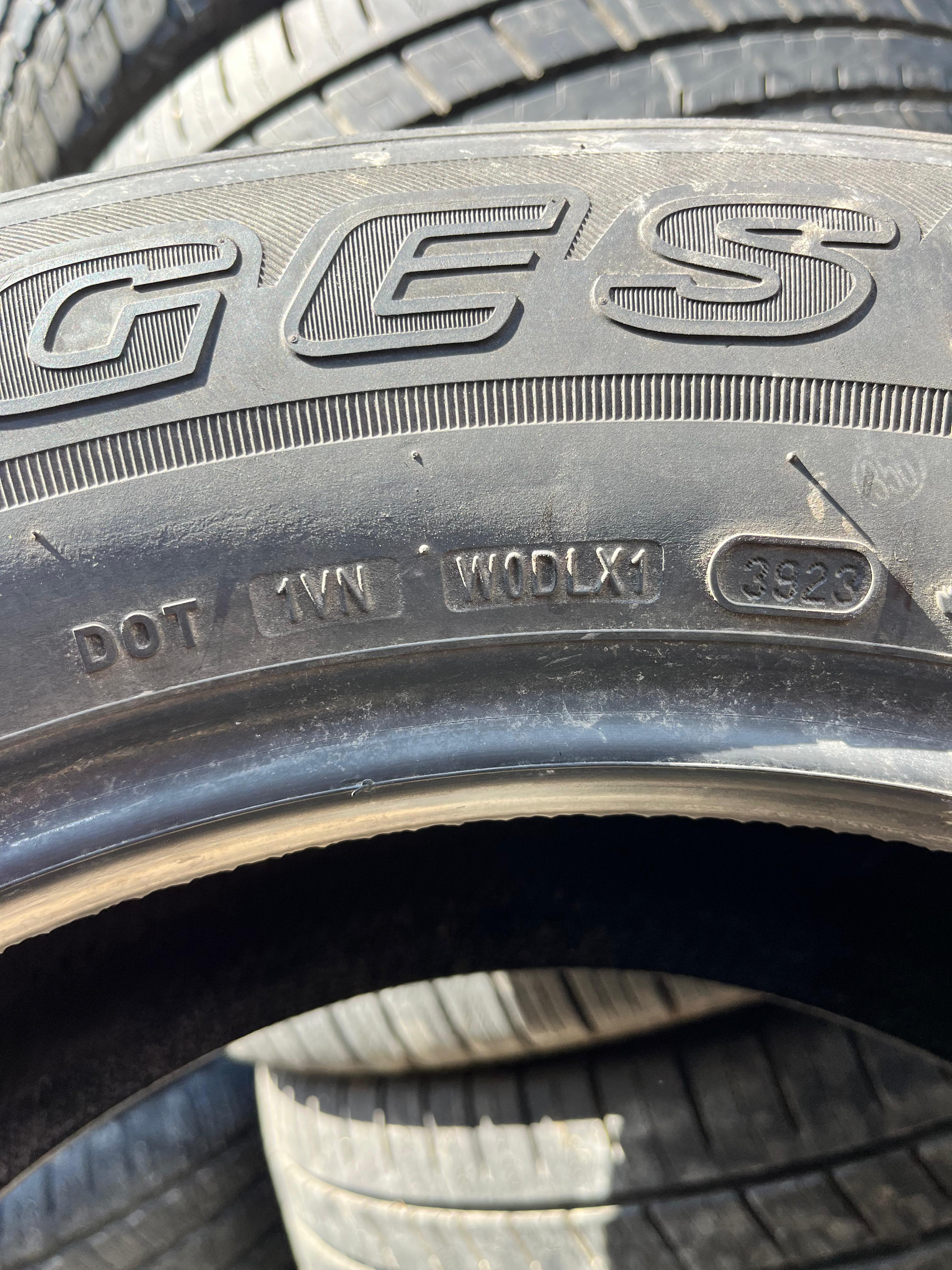 275/60R20 (3 Used Tires) Bridgestone Dueller