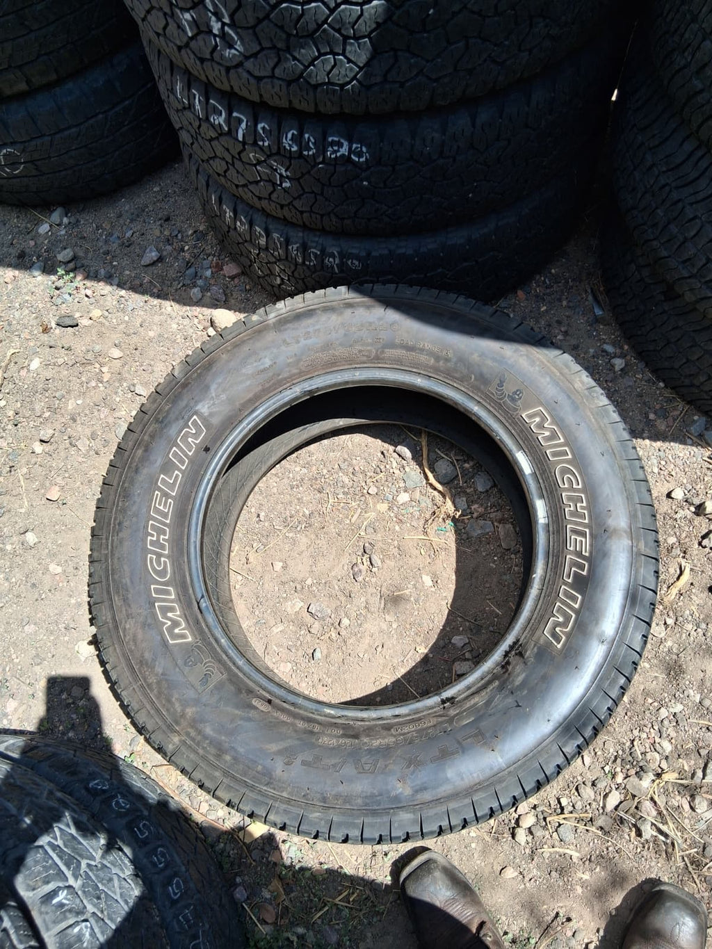LT275/65R20 Set (4 Used Tires) Michelin LTX A/T 2