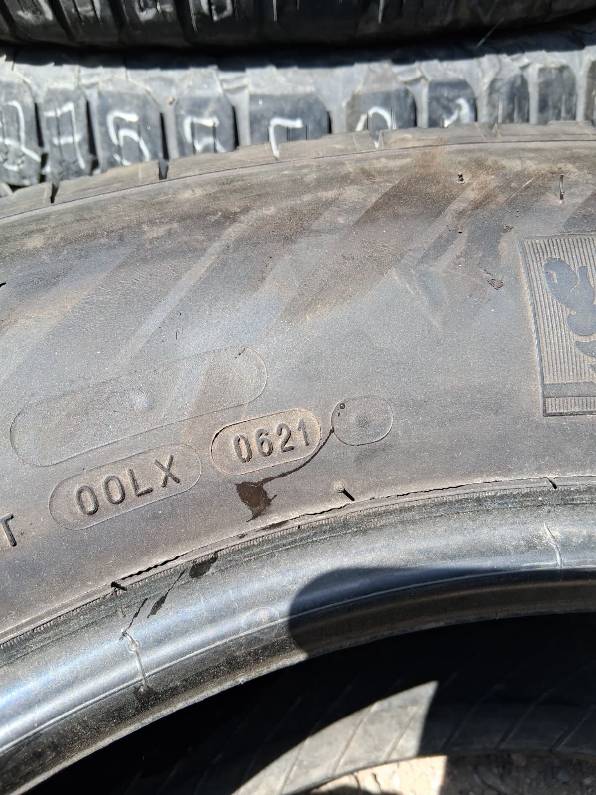 LT275/65R20 Set (4 Used Tires) Michelin LTX A/T 2