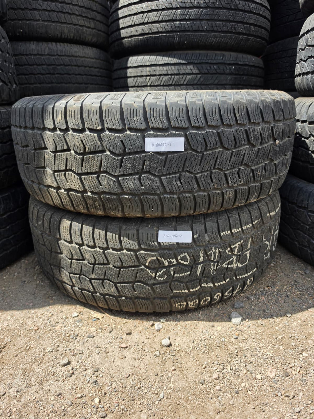 275/60R20 Pair (2 Used Tires) Cooper Discoverer Snow Claw