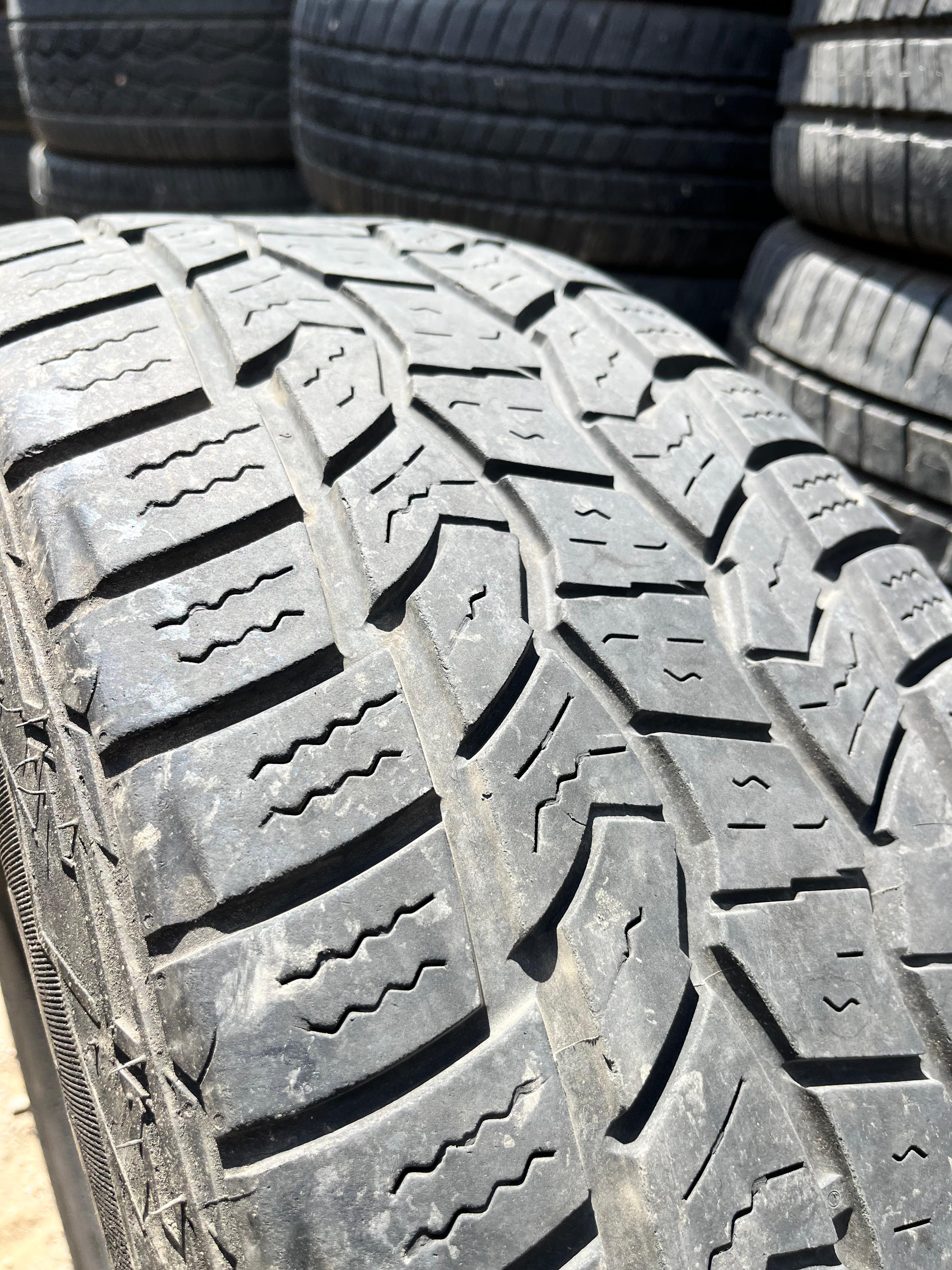 275/60R20 (3 Used Tires) Cooper Adventurer