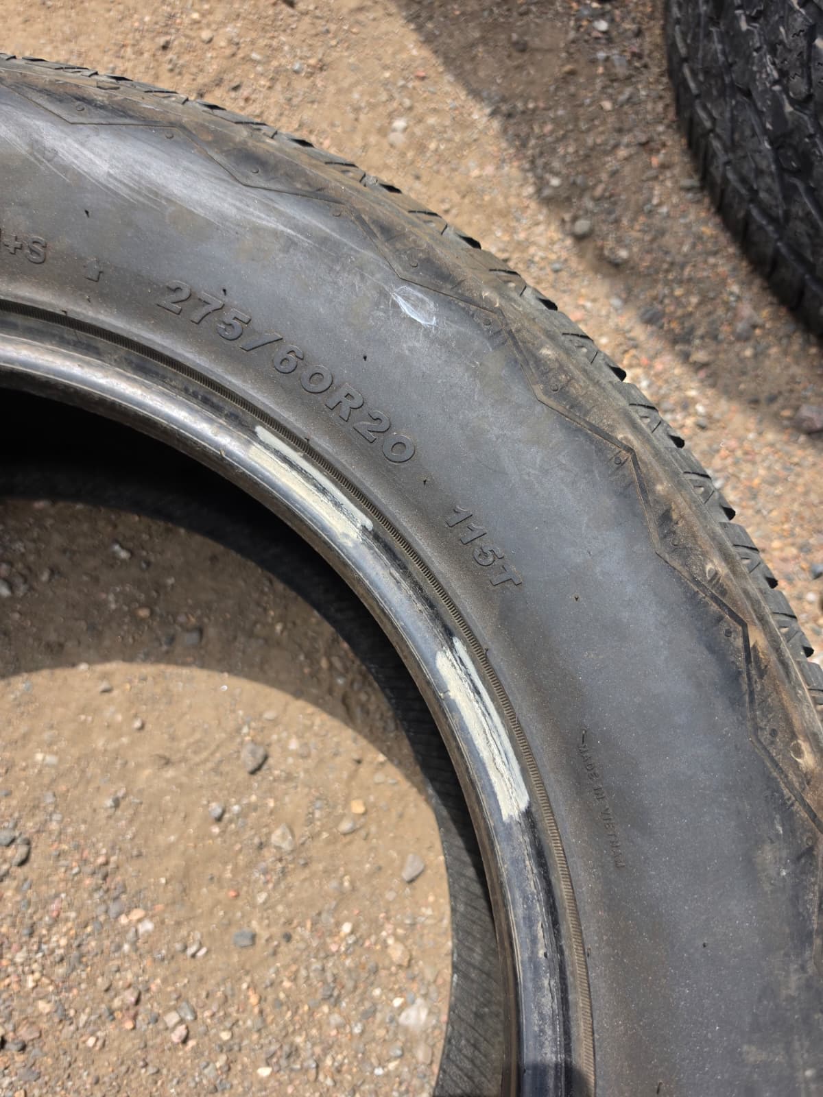 275/60R20 (3 Used Tires) BlackHawk Hiscend-H