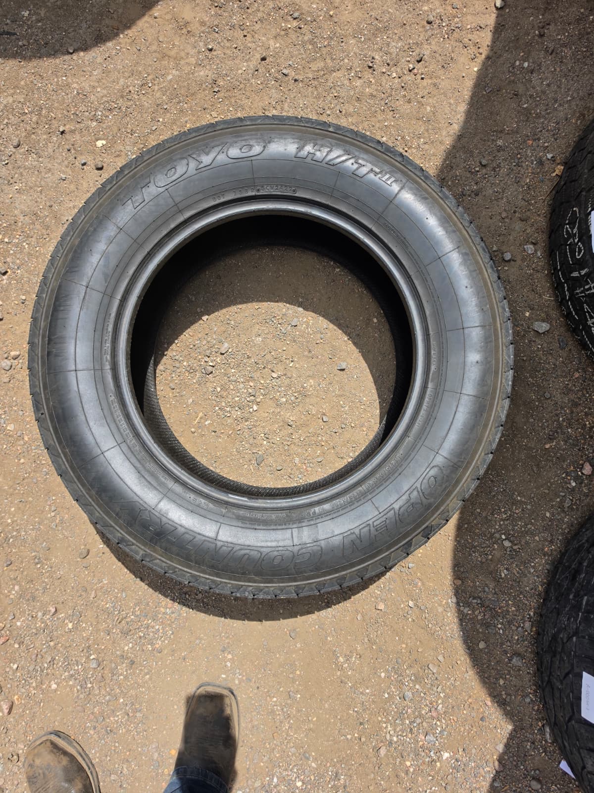 LT275/65R20 (3 Used Tires) Toyo Open Country H/T2