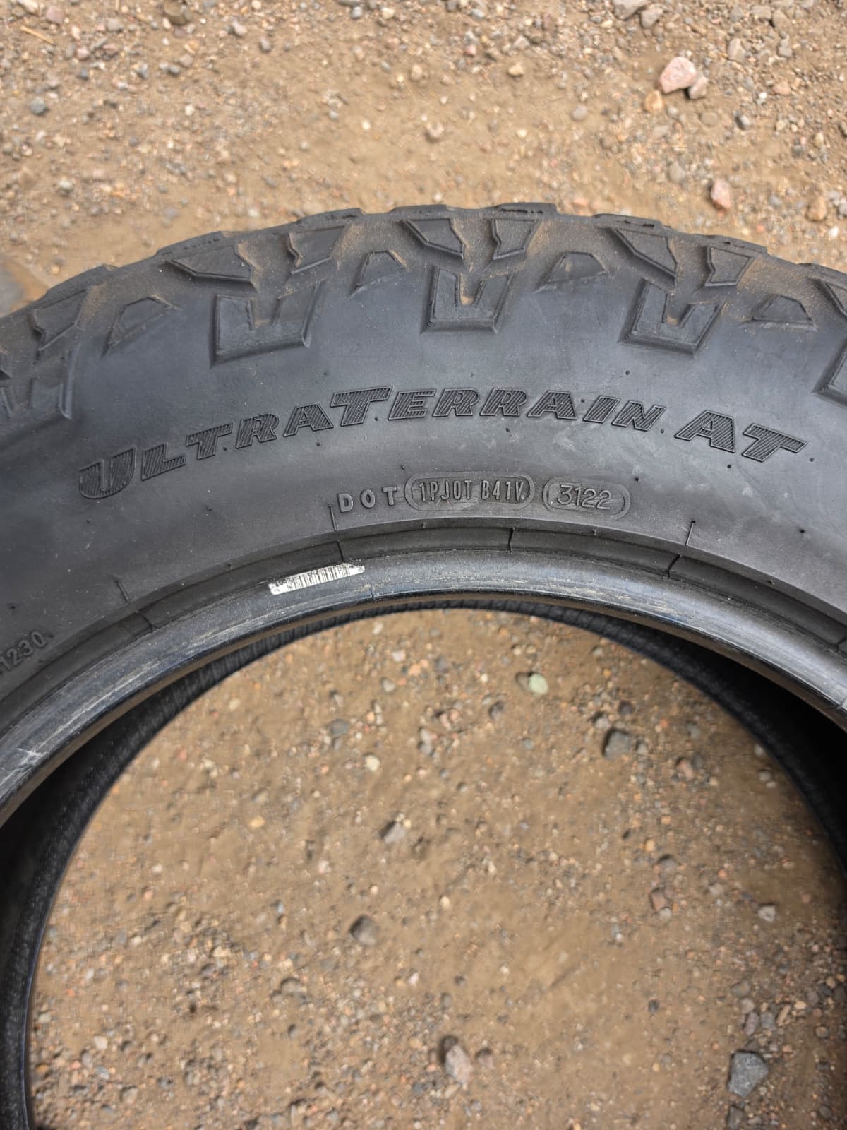 LT275/65R20 Set (4 Used Tires) Goodyear Wrangler