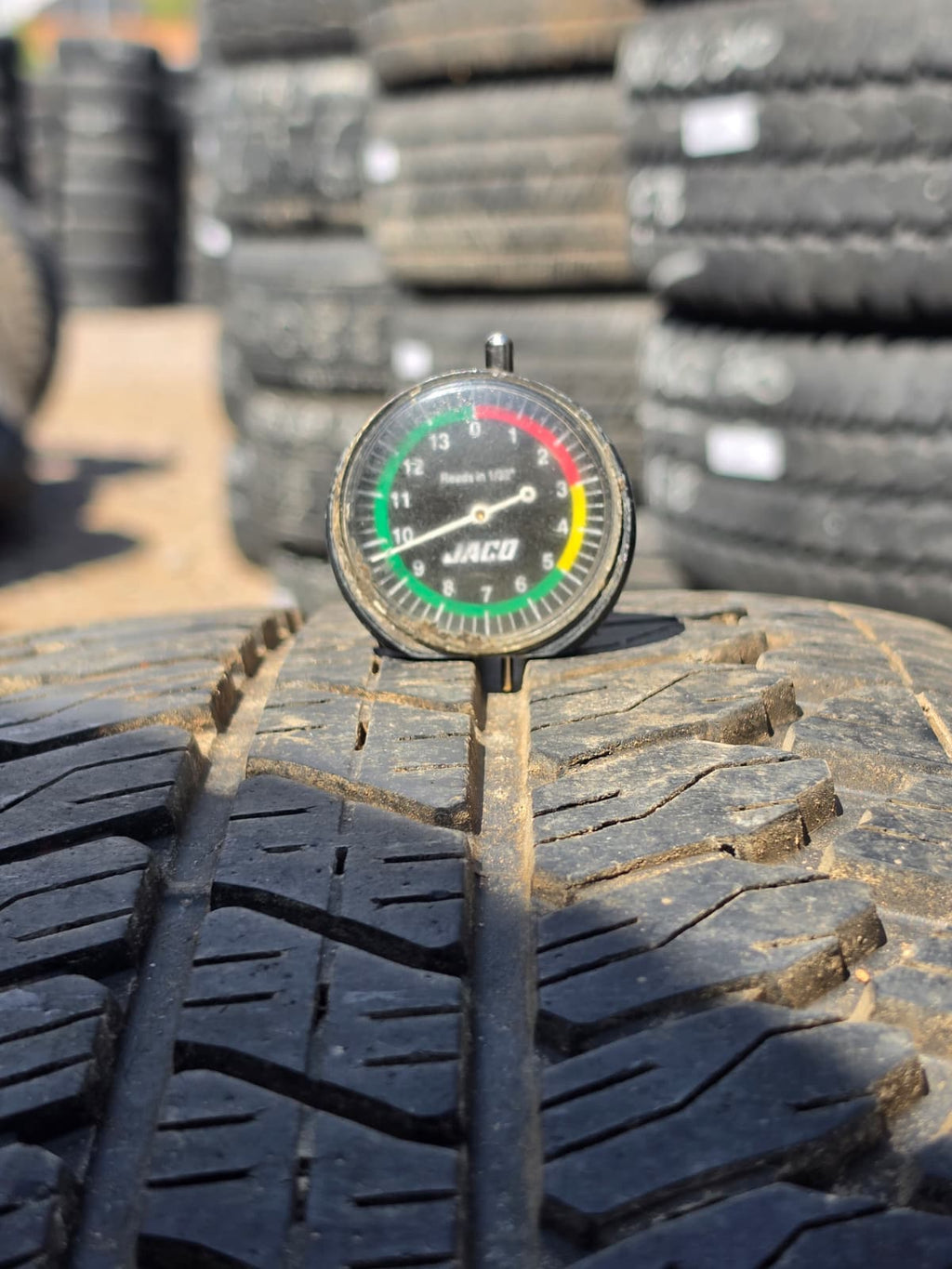 275/60R20 Set (4 Used Tires) Bridgestone Dueler A/T