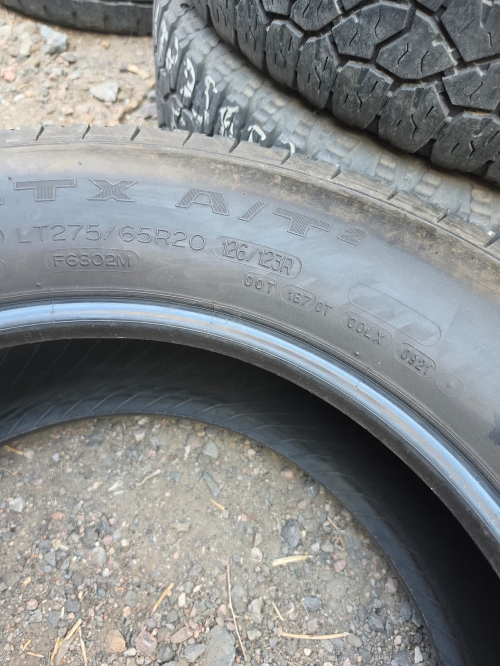 LT275/65R20 Set (4 Used Tires) Michelin LTX A/T2