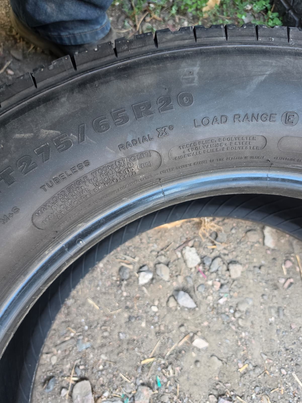 LT275/65R20 Set (4 Used Tires) Michelin LTX A/T2