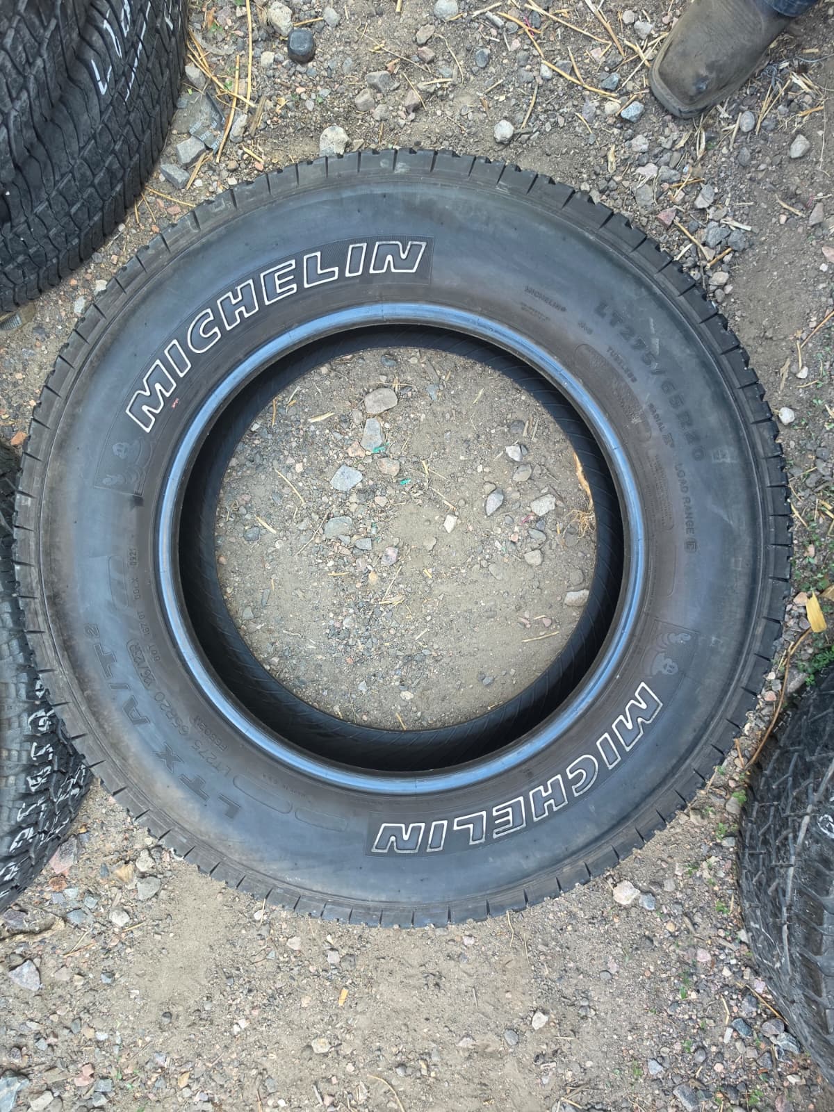LT275/65R20 Set (4 Used Tires) Michelin LTX A/T2