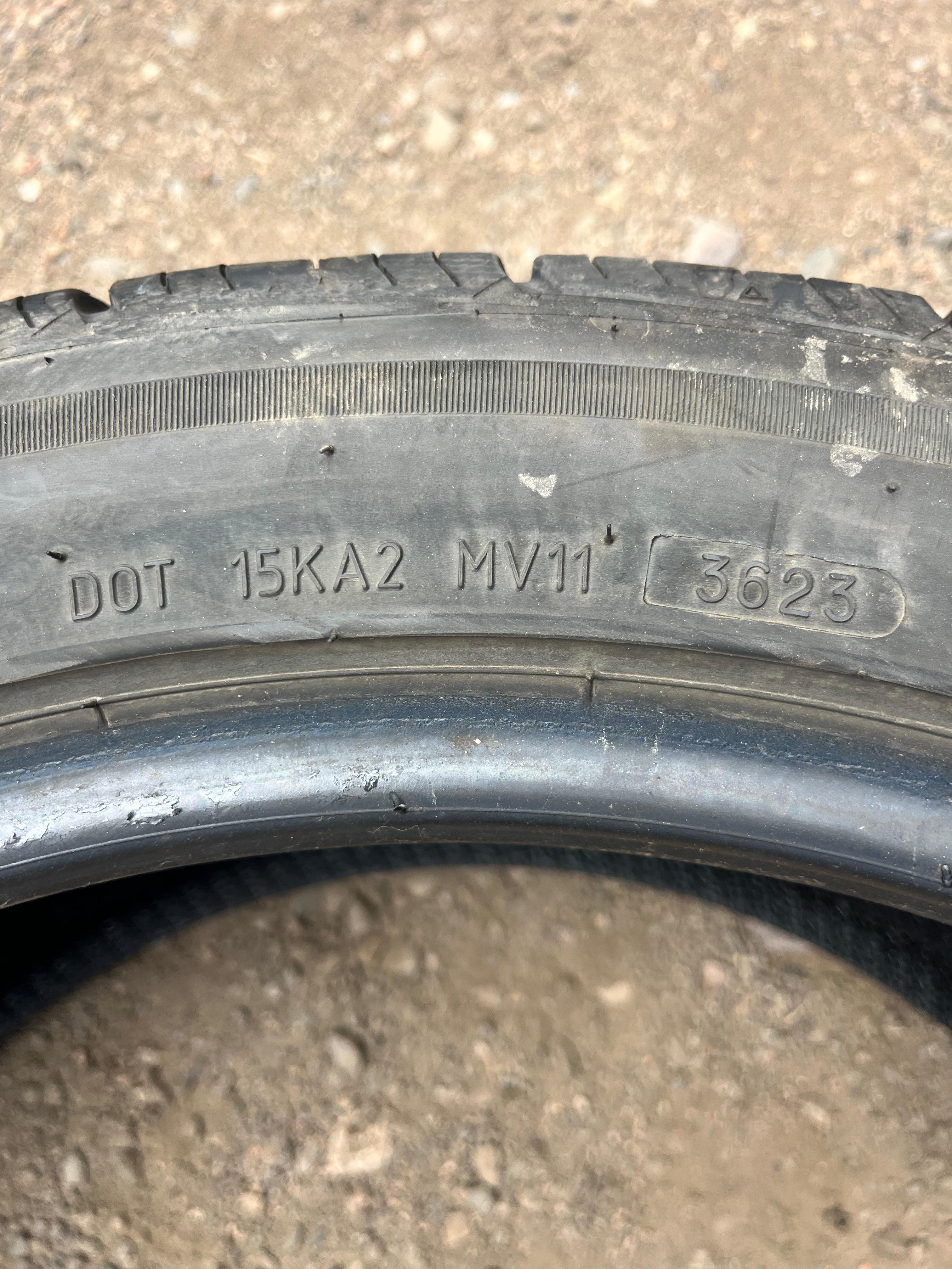 245/45R19 Pair (2 Used Tires) BFGoodrich Advantage Control