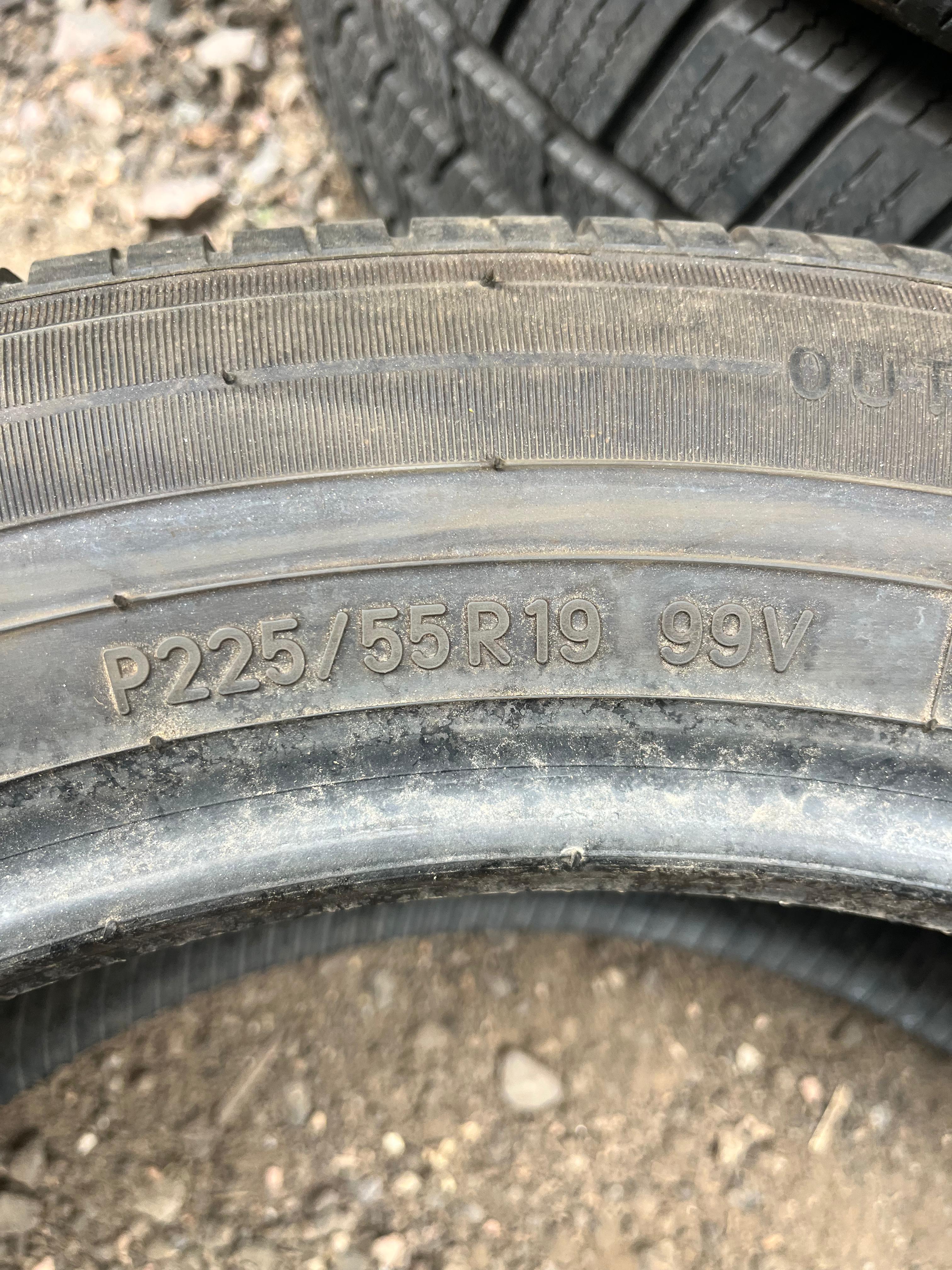 225/55R19 Set (4 Used Tires) Toyo Toyo A36