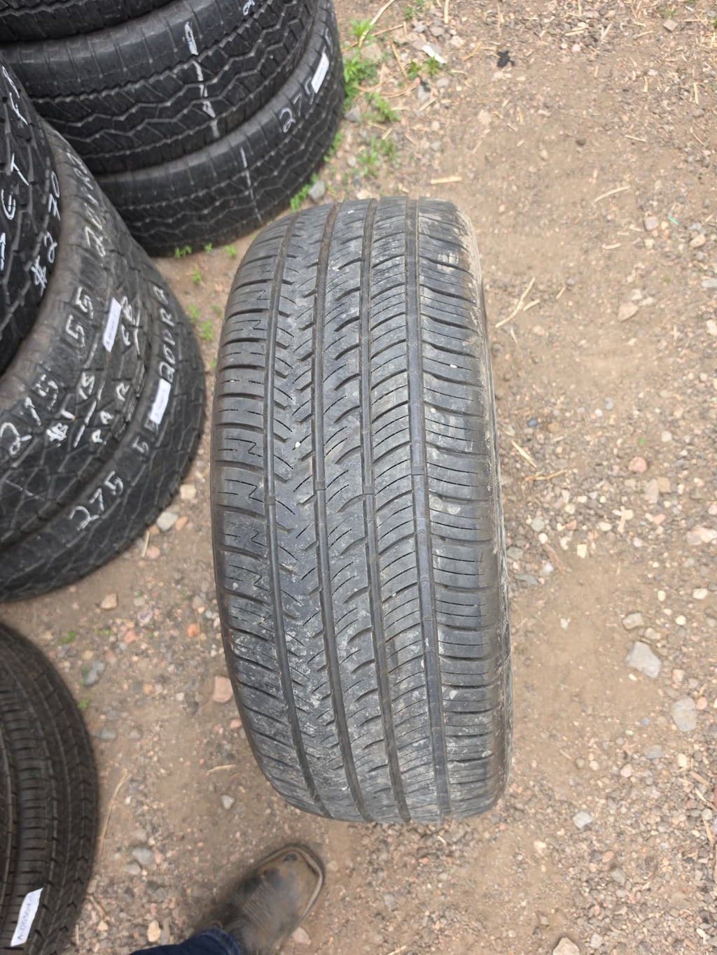 255/50R20 Pair (2 Used Tires) Advanta HP-02
