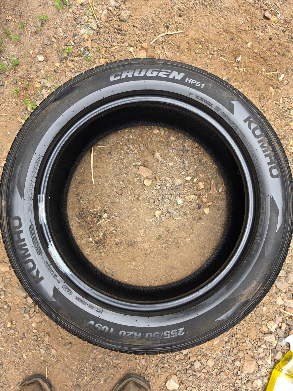 255/50R20 Pair (2 Used Tires) Kumho  Crugen HP51