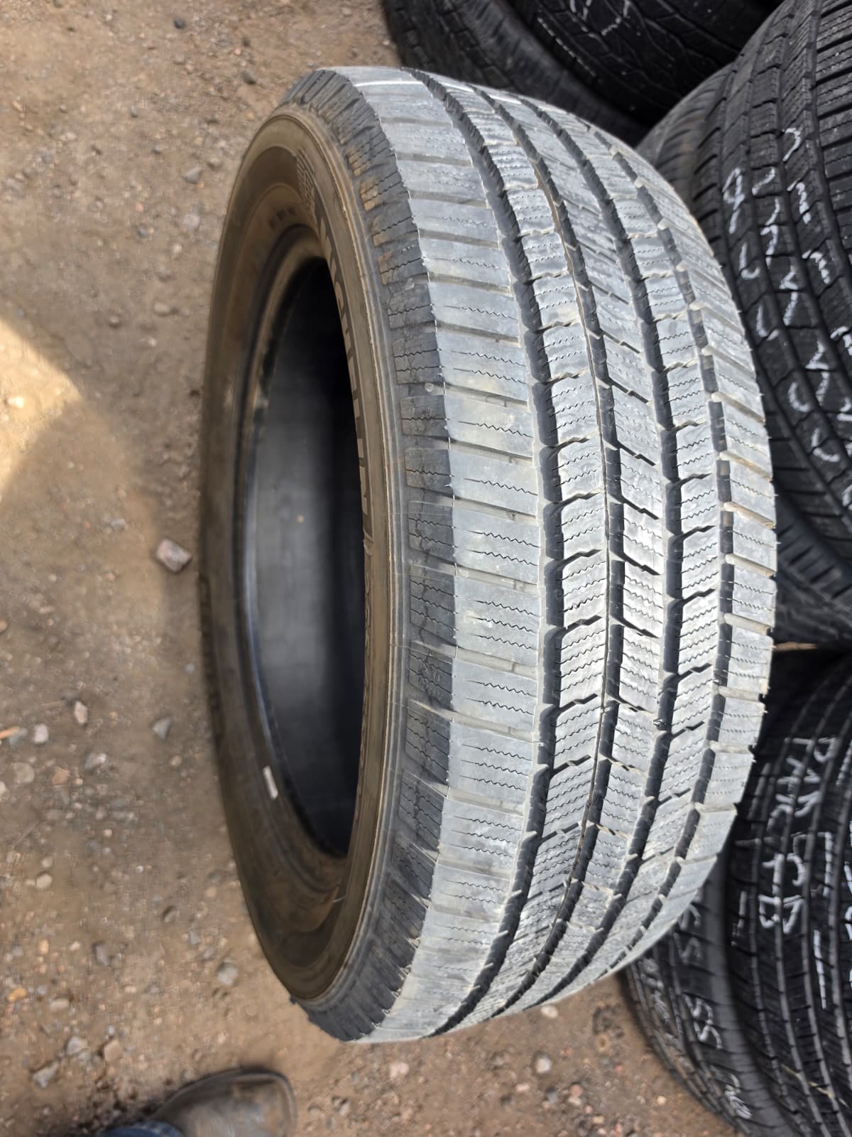 255/55R20 Set (4 Used Tires) Michelin Defender