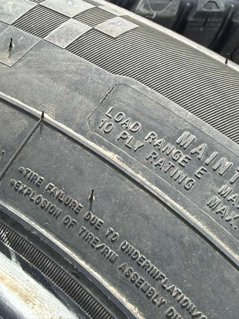 ST225/75R15 Set (4 Used Tires) Trailer King RST