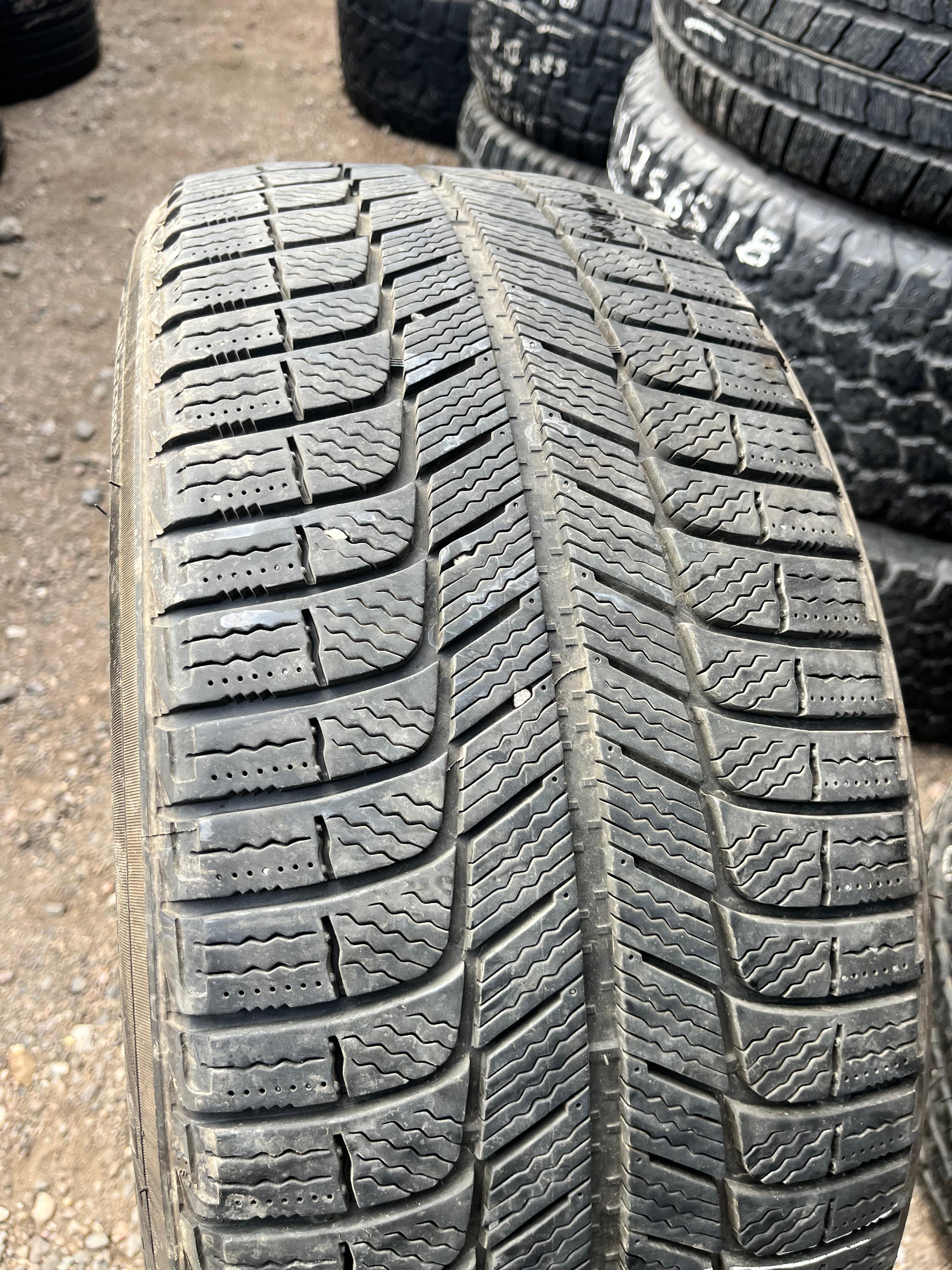 245/45R19 Set (4 Used Tires) Michelin X-Ice