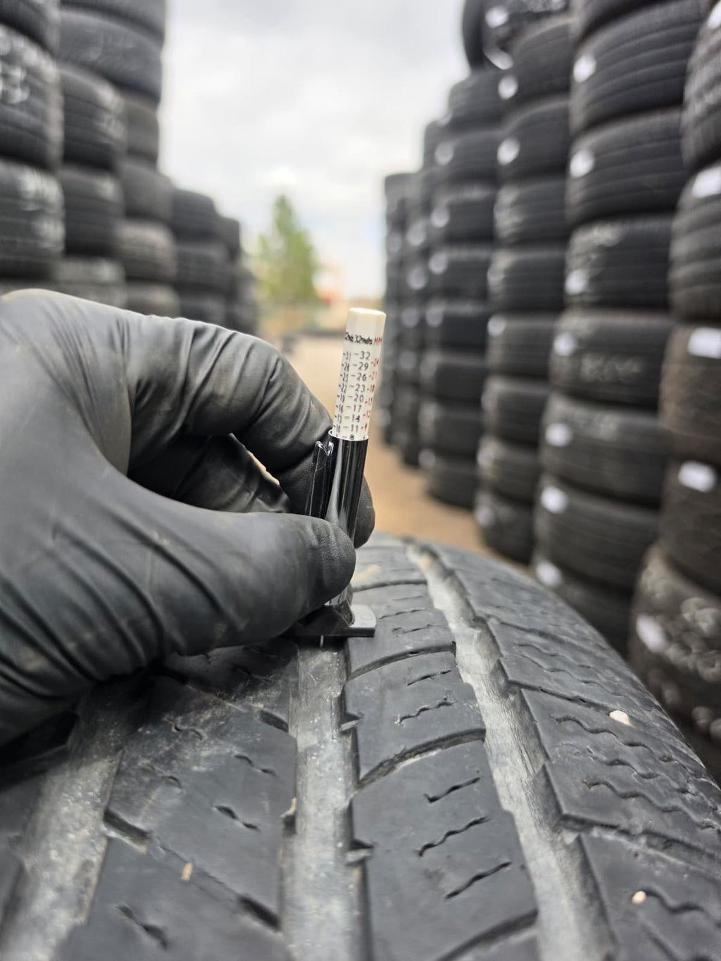 275/55R20 Set (4 Used Tires) Nexen Roadian HTX