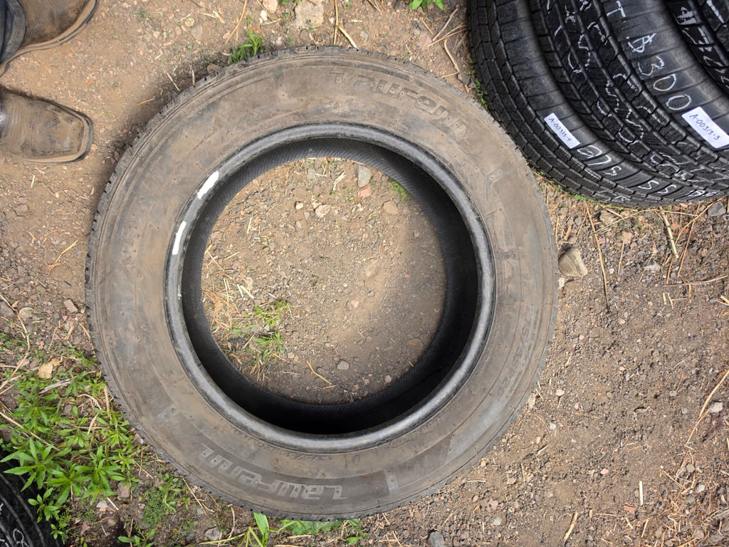 275/55R20 Pair (2 Used Tires) Laufenn X Fit HT