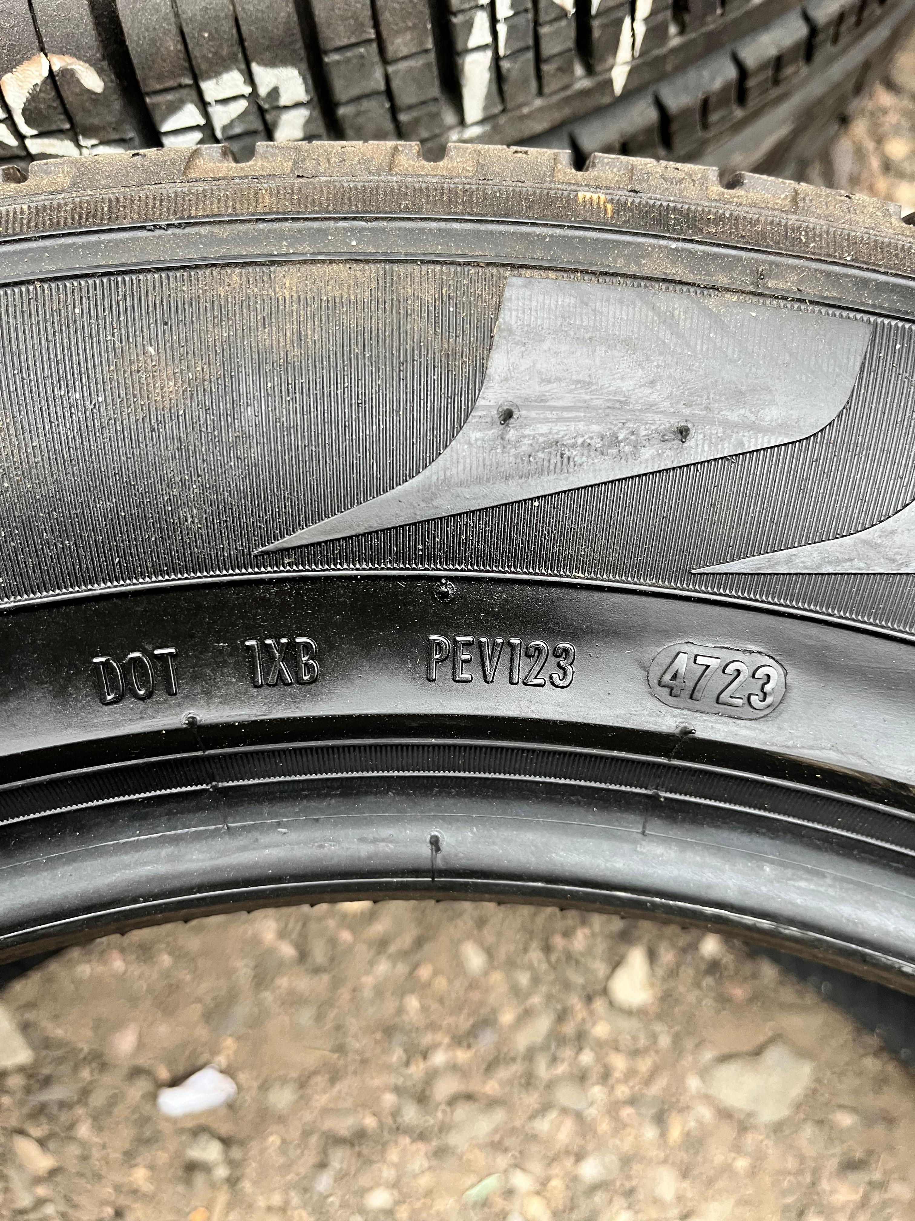 265/50R19 Pair (2 Used Tires) Pirelli Scorpion