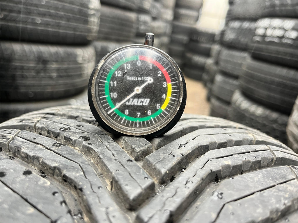 225/55R19 Set (4 Used Tires) Michelin Cross Climate