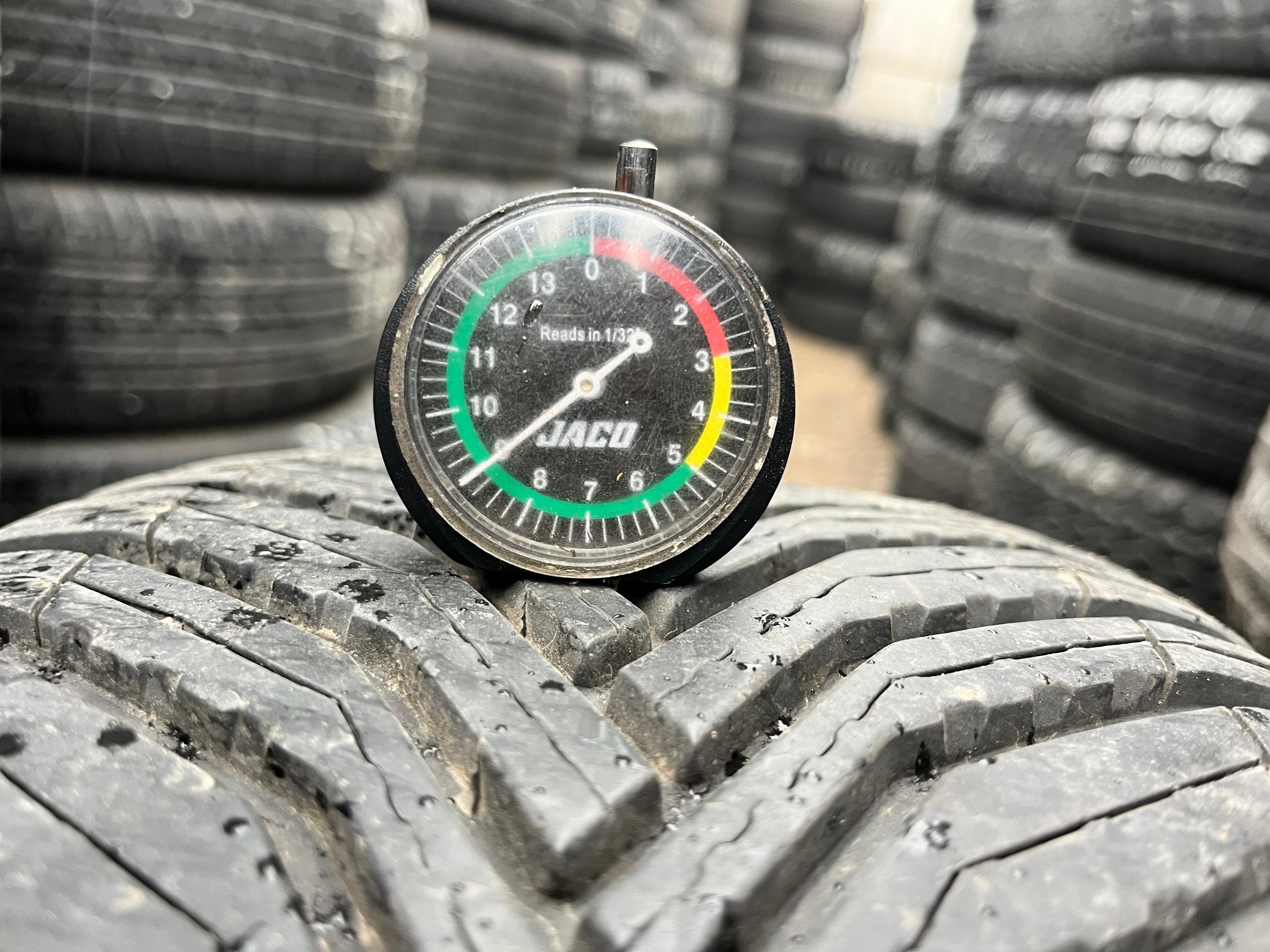 225/55R19 Set (4 Used Tires) Michelin Cross Climate