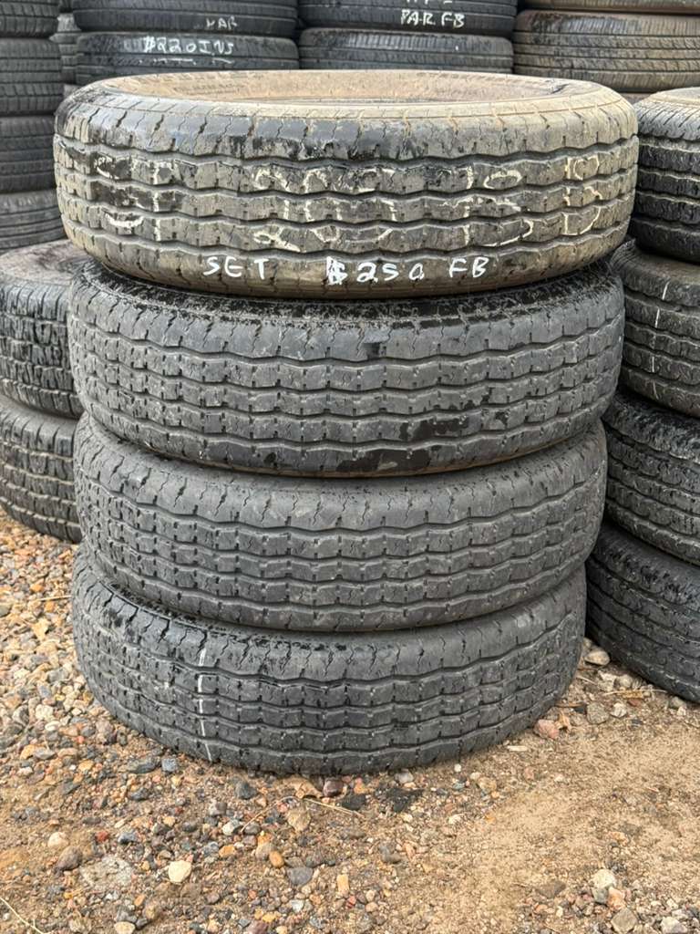 ST205/75R15 Set (4 Used Tires) Westlake Super St