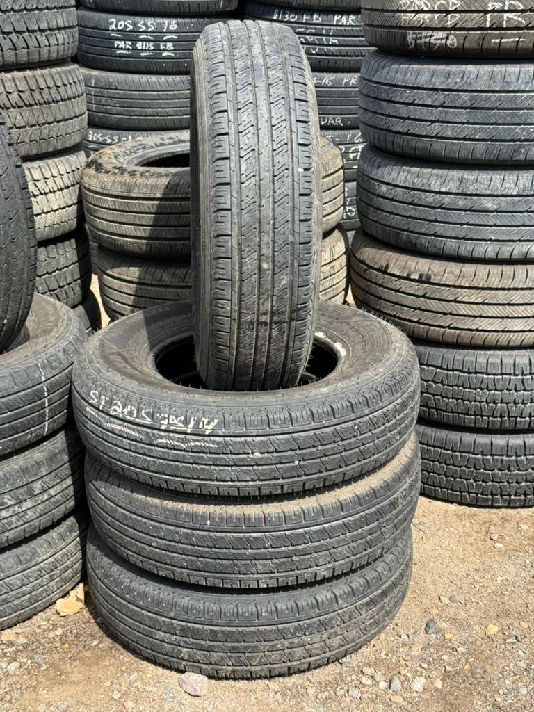ST205/75R14 Set (4 Used Tires) Carlstar Radial Trail USA