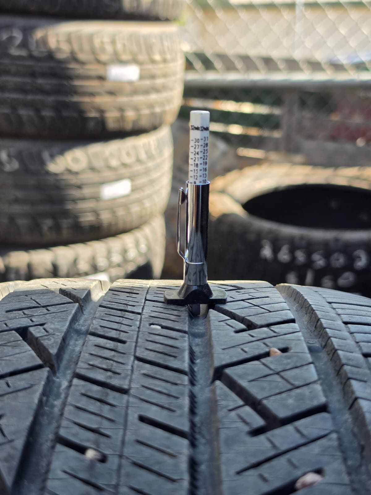 265/50R20 Pair (2 Used Tires) Continental CrossContact LX25