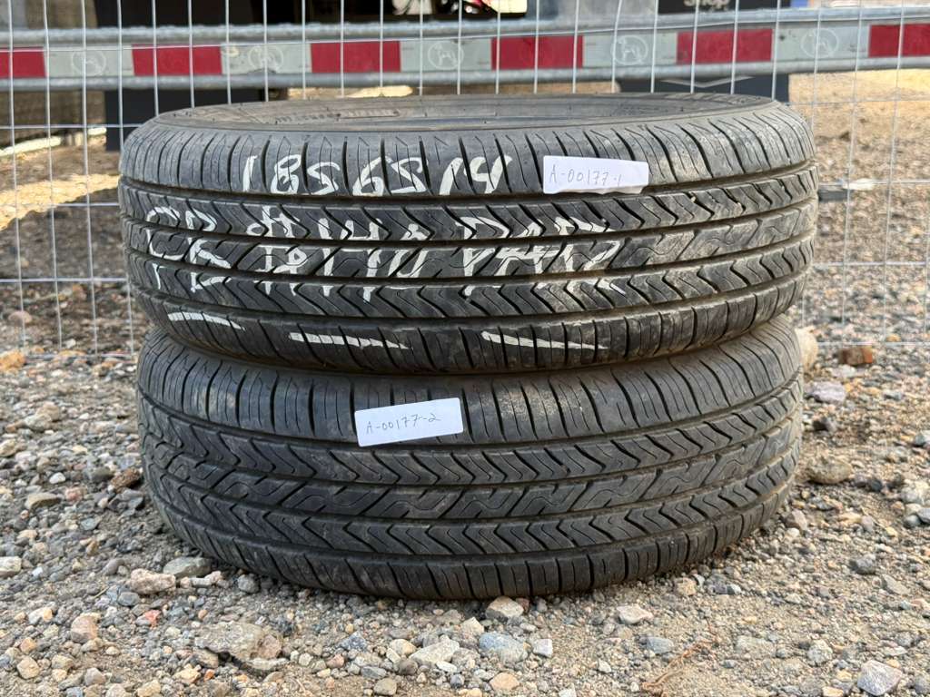 185/65R14 Pair (2 Like New Tires) Toyo Extensa A/S2
