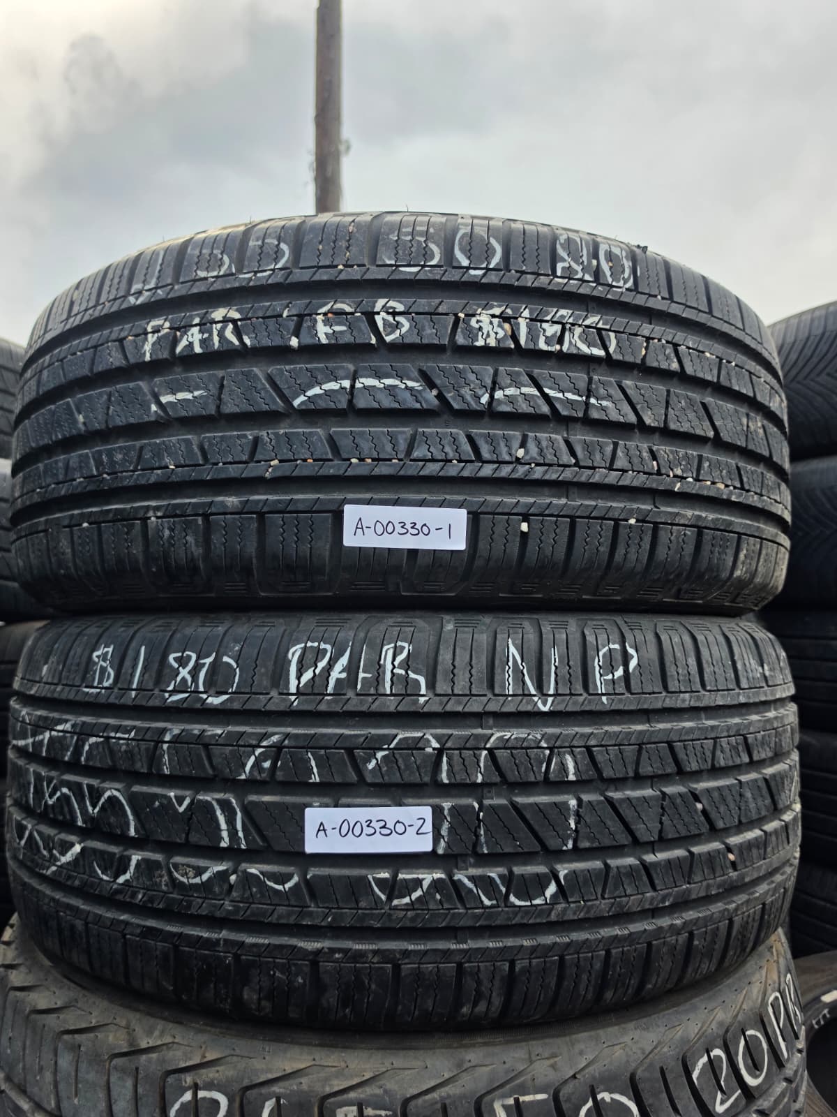 255/50R20 Pair (2 Used Tires) Cooper Discoverer SRX