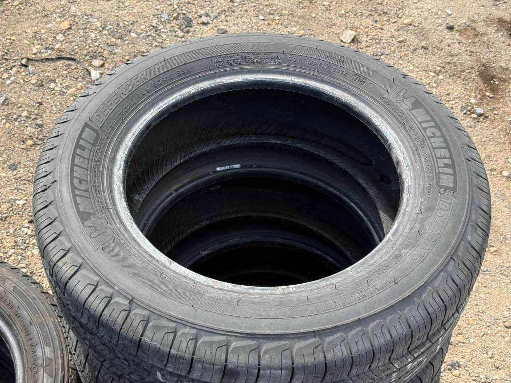 195/60R15 Set (4 Used Tires) Michelin Defender T+H