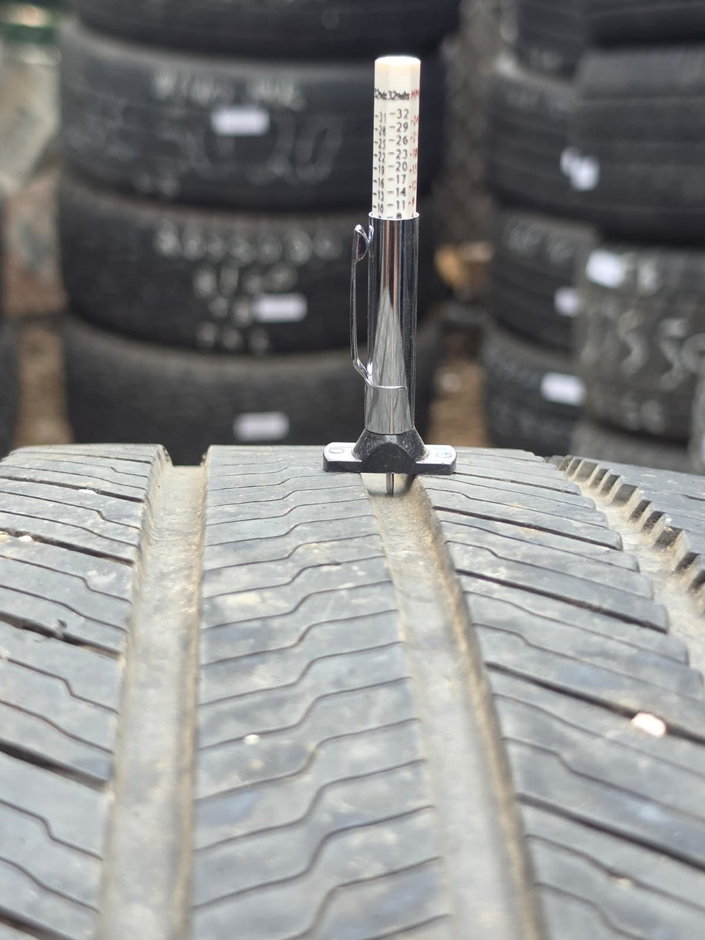 255/50R20 Pair (2 Used Tires) Yokohama Geolander CV